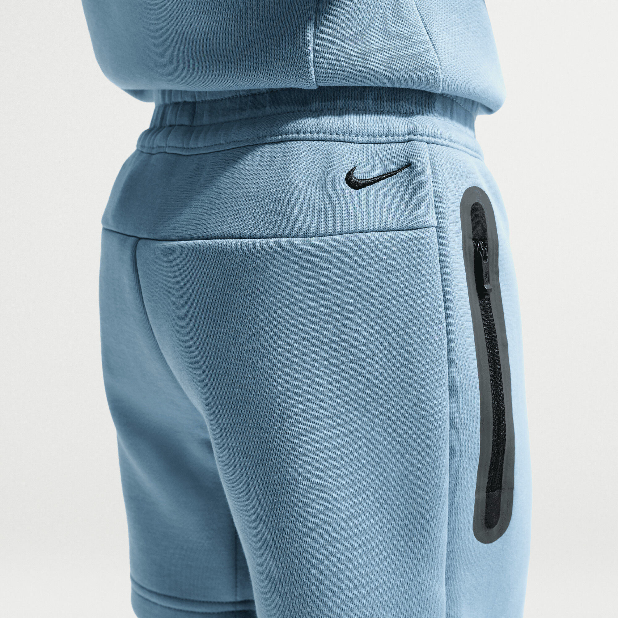 Nike image number 5
