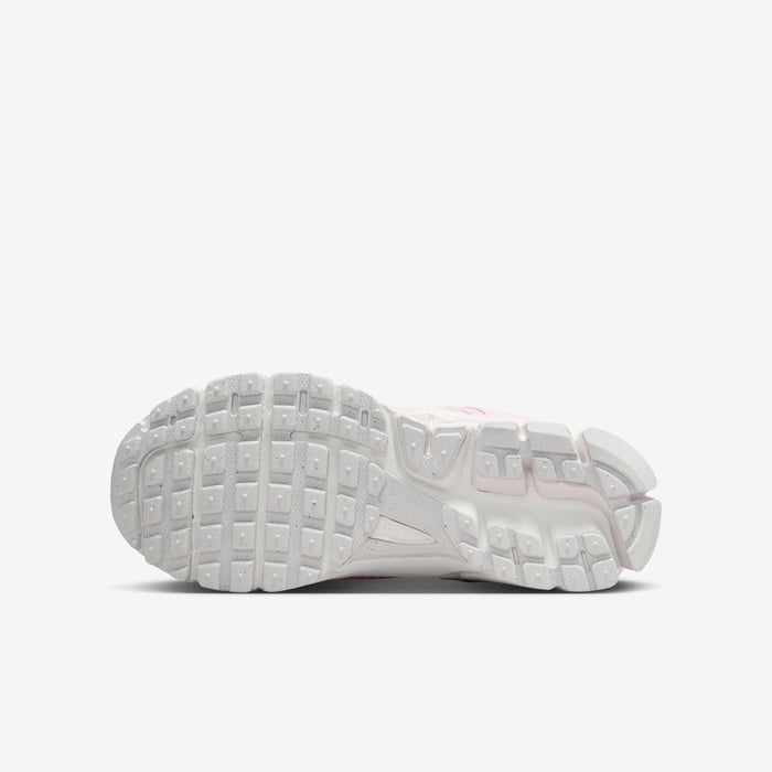 Buy Nike Vomero Older Kids' Shoes Pearl Pink/Bleached Lilac