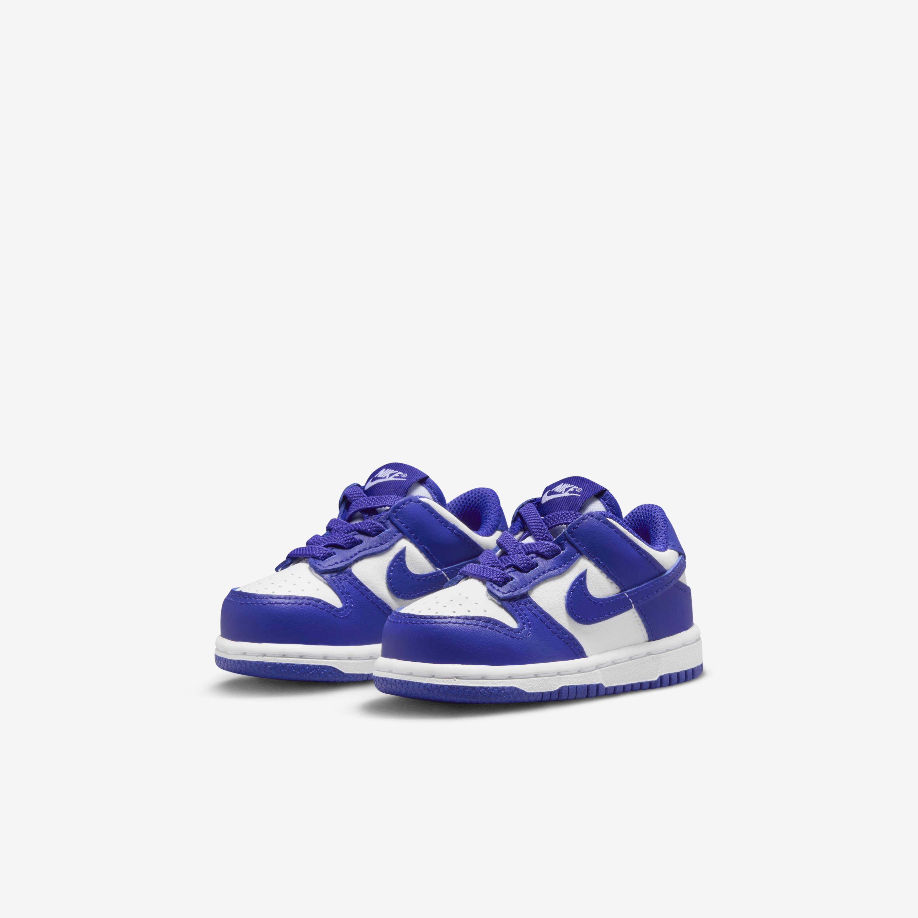 Nike Dunk Low image number 4