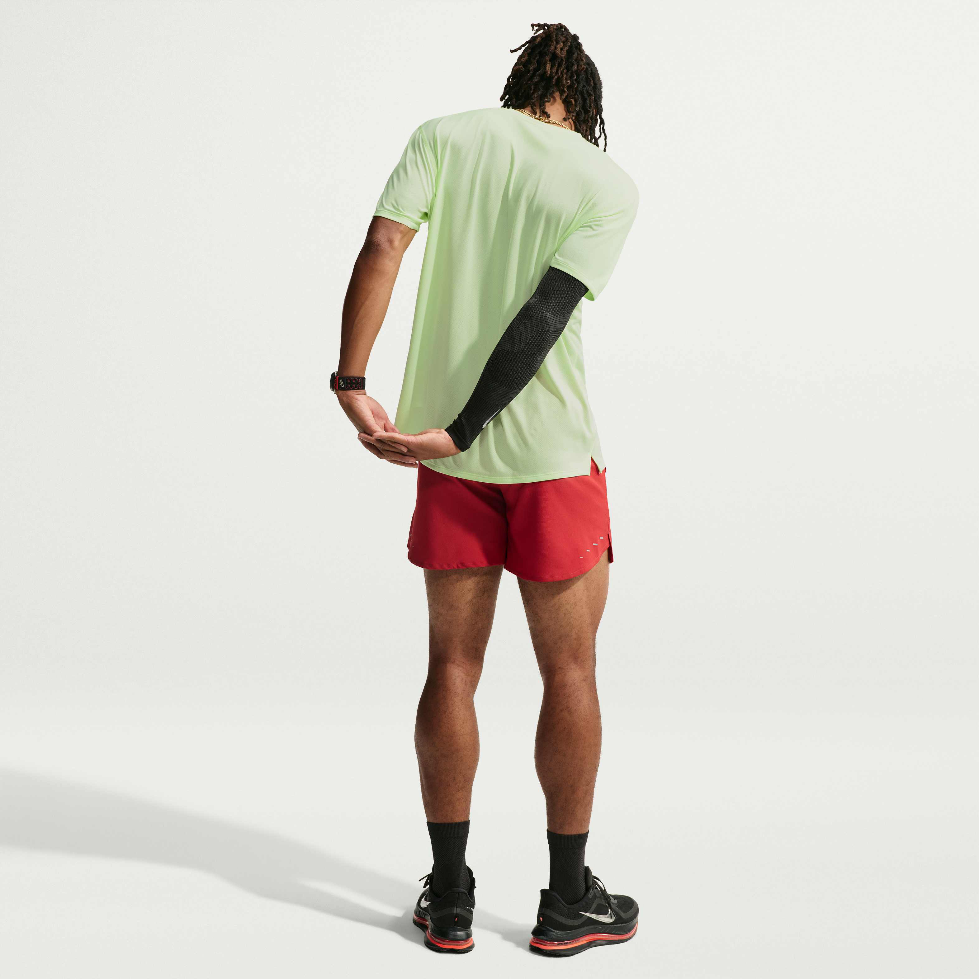 Nike image number 4