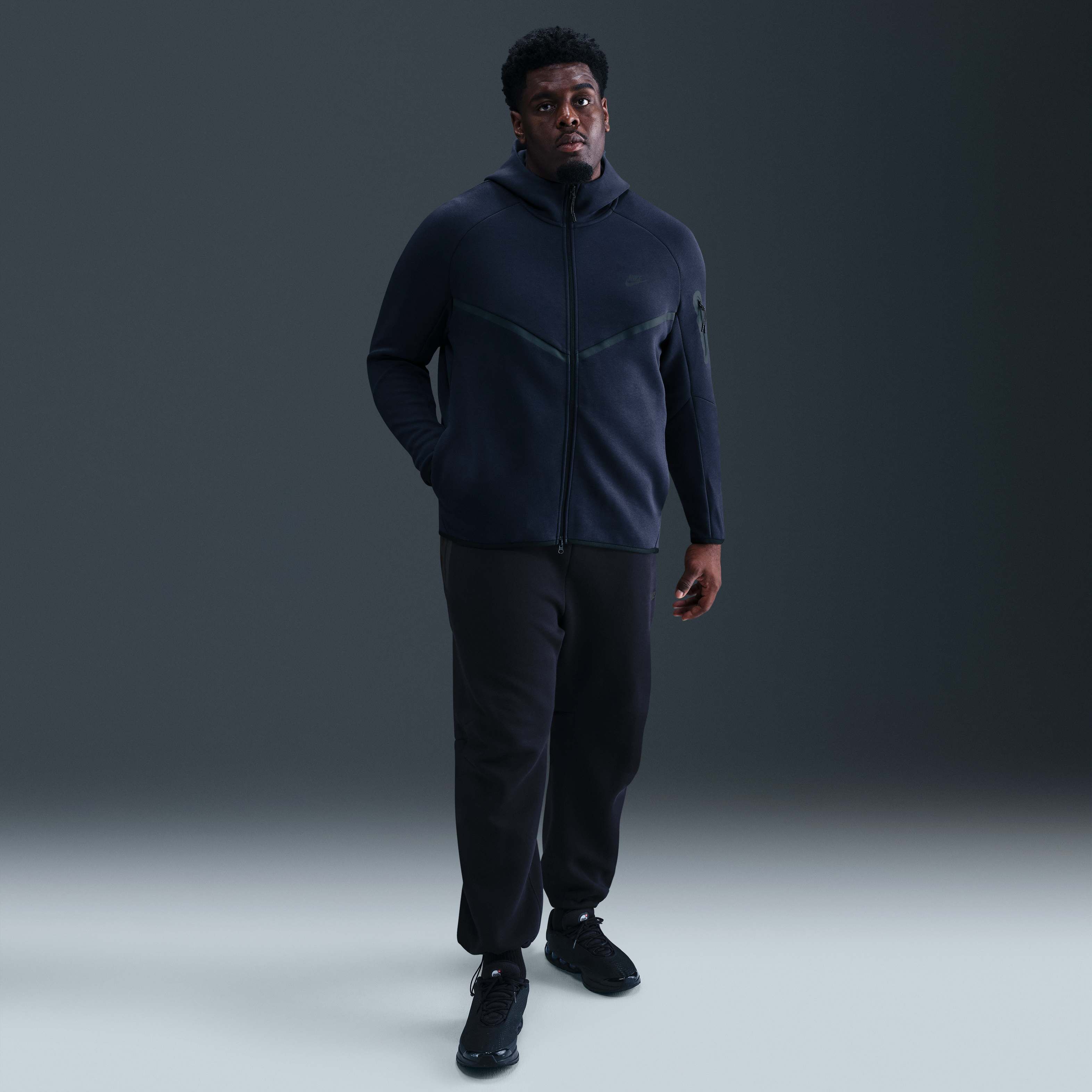 Nike Tech image number 15