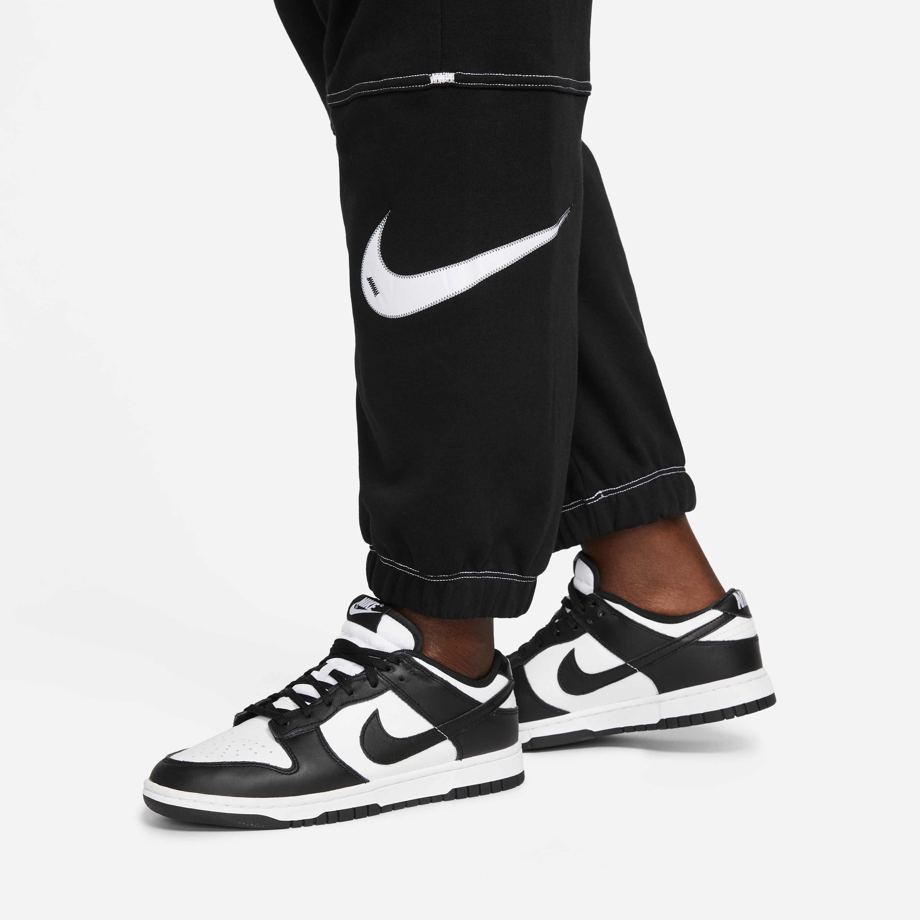 Nike Sportswear Swoosh image number 3