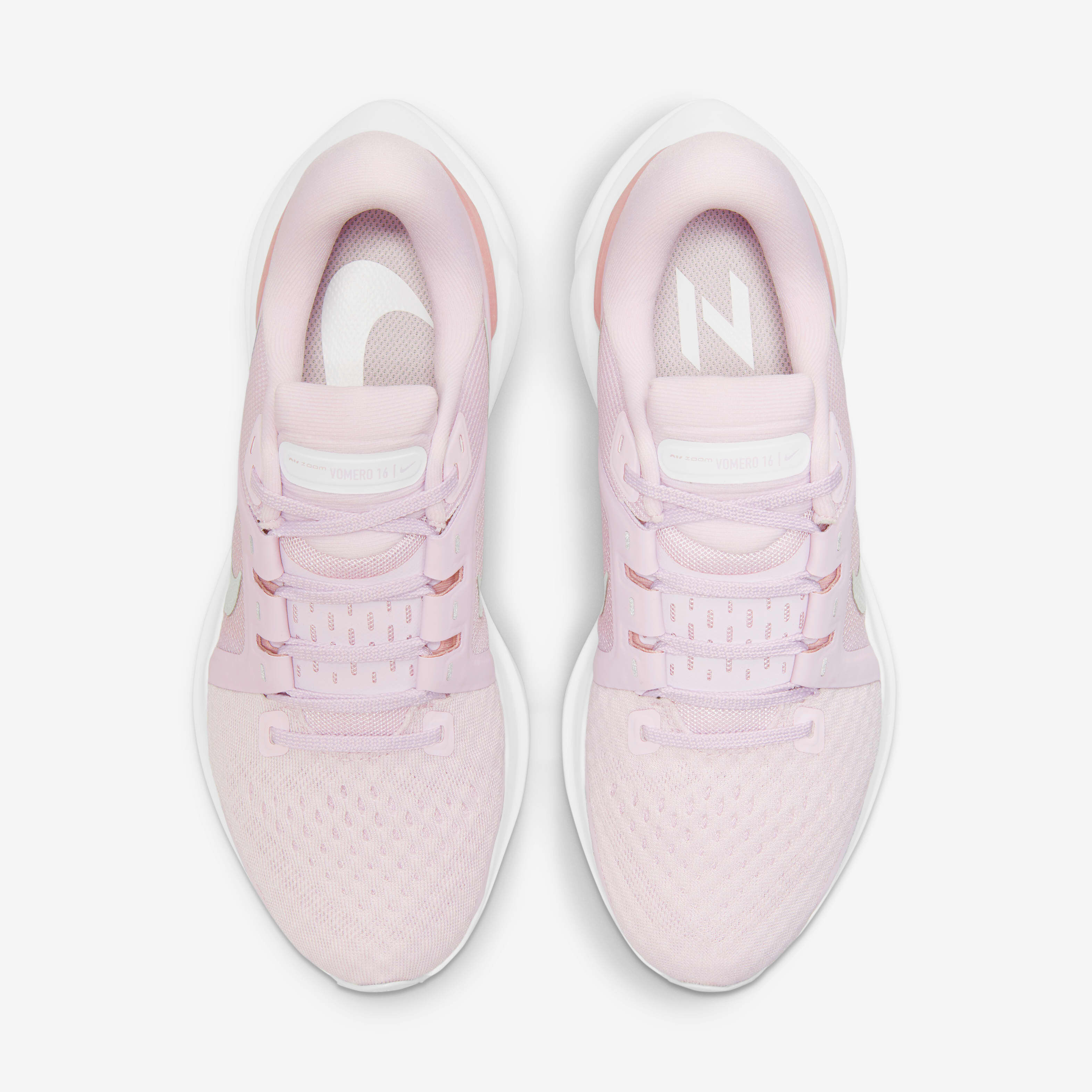 نايكي اير زووم فوميرو 16 image number 3