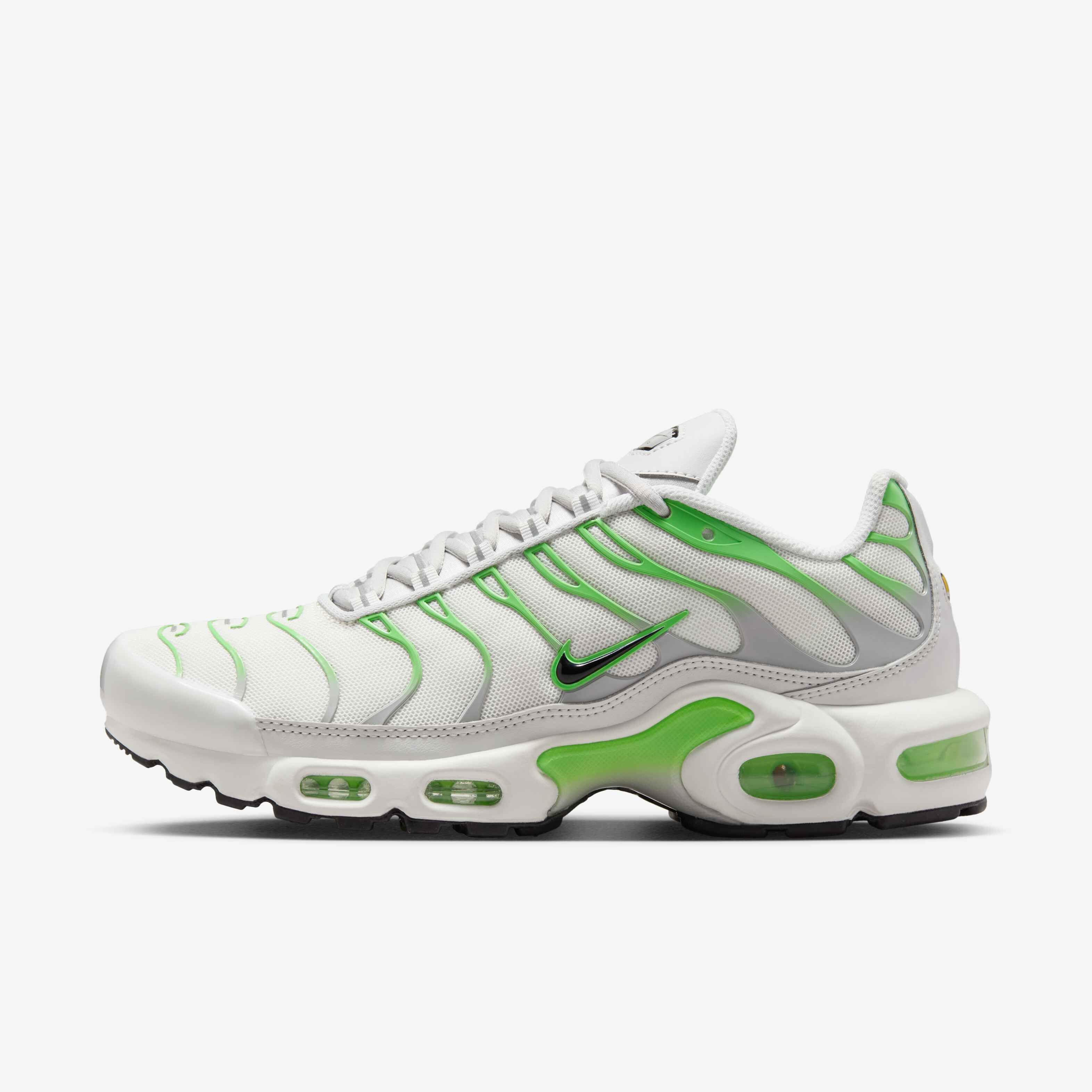 Nike Air Max Plus image number 0