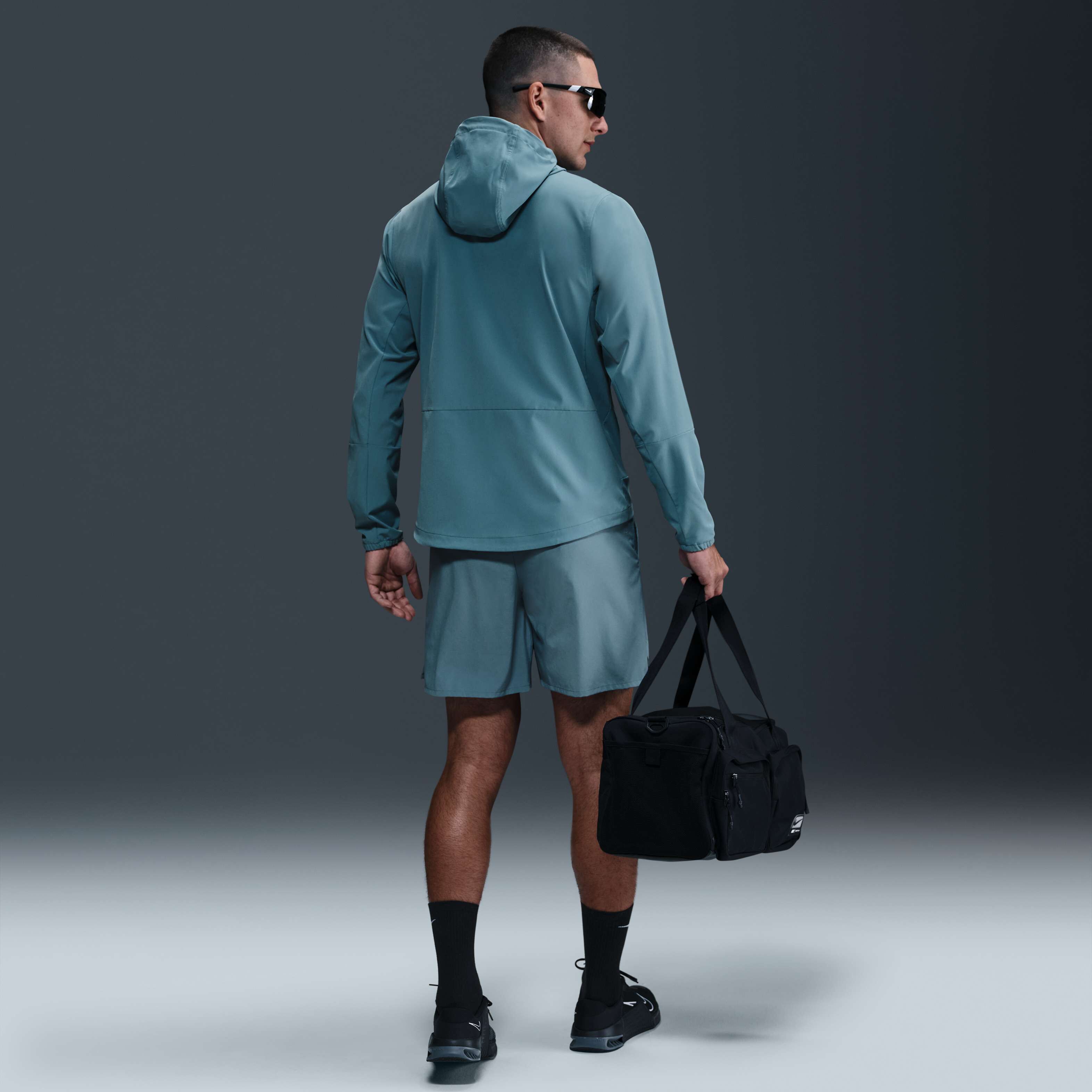 نايكي انليميتد image number 4