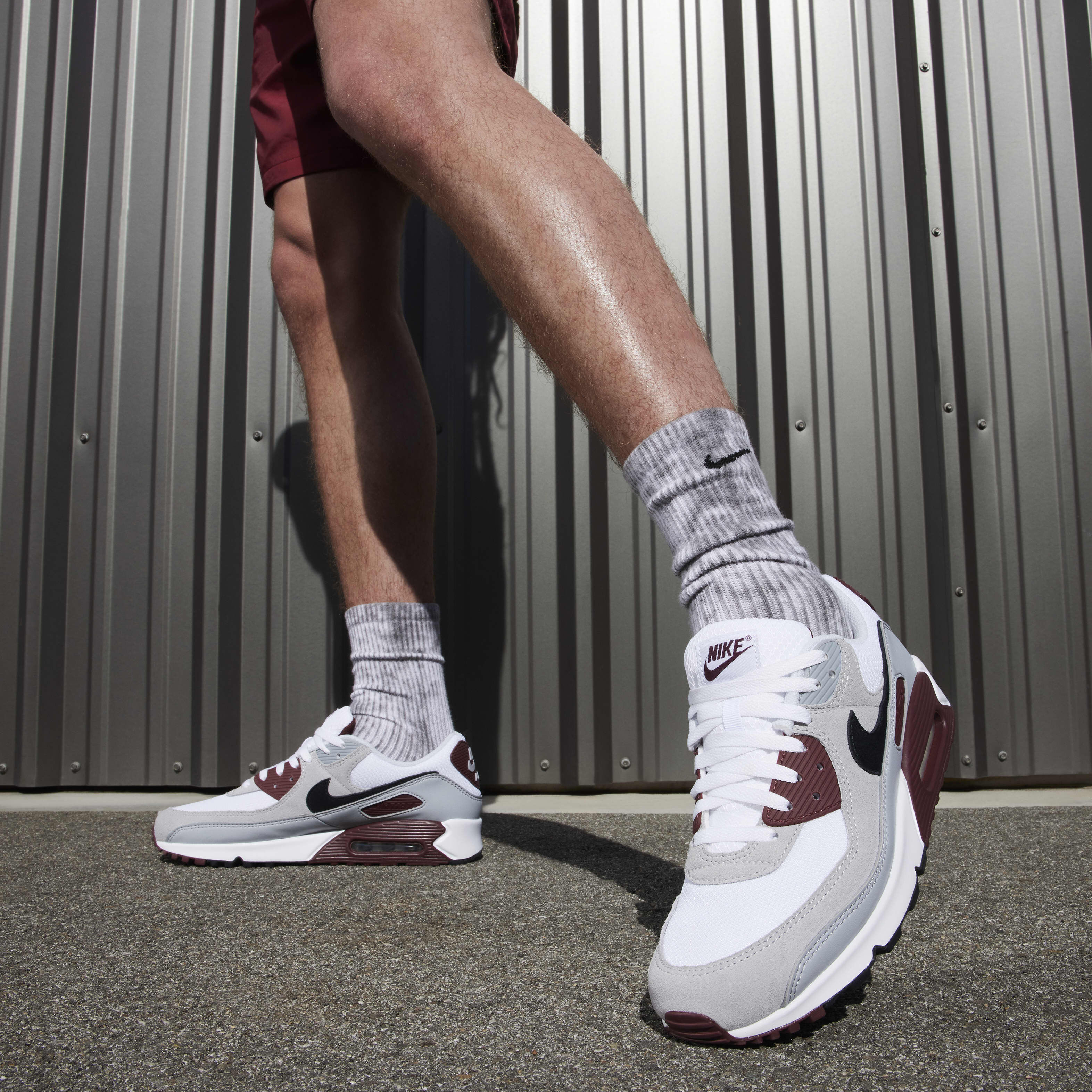 nike air max black red white