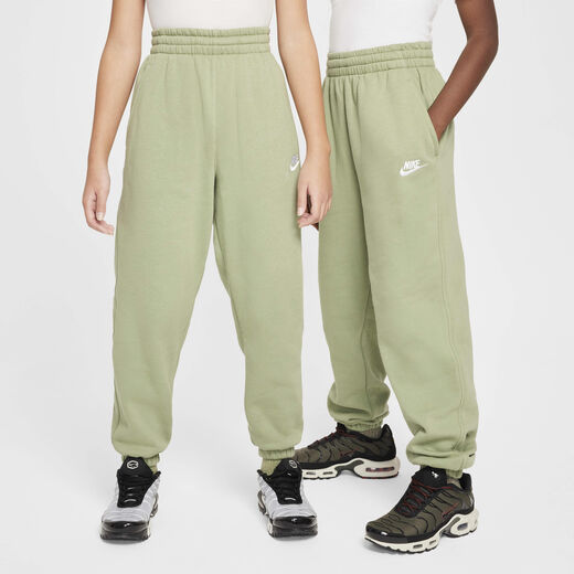 نايكي سبورتسوير كلوب فليس نايكي سبورتسوير كلوب فليس