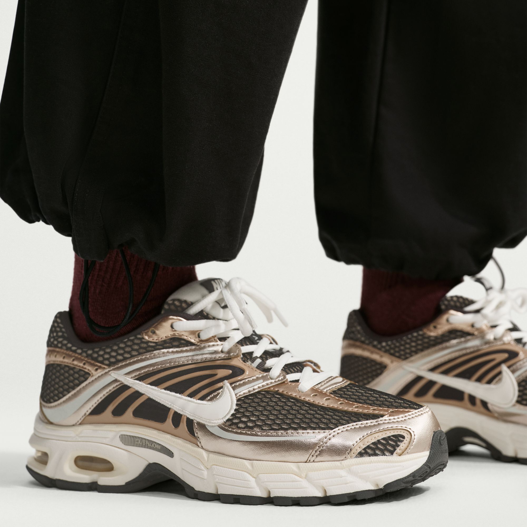 Nike Air Max Moto 2K image number 4