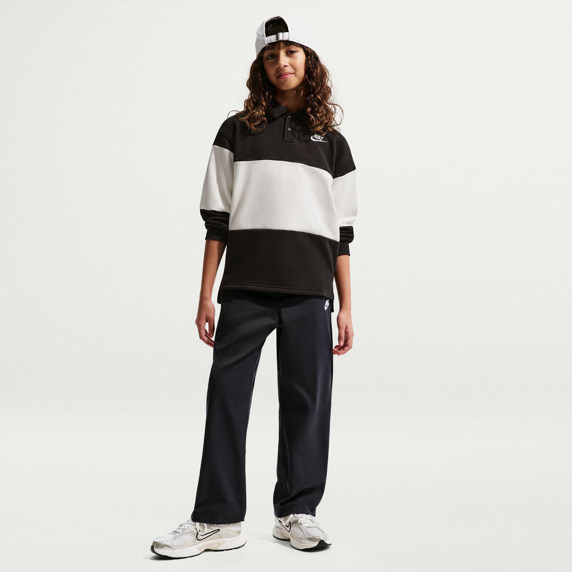Nike Sportswear Club image number 6