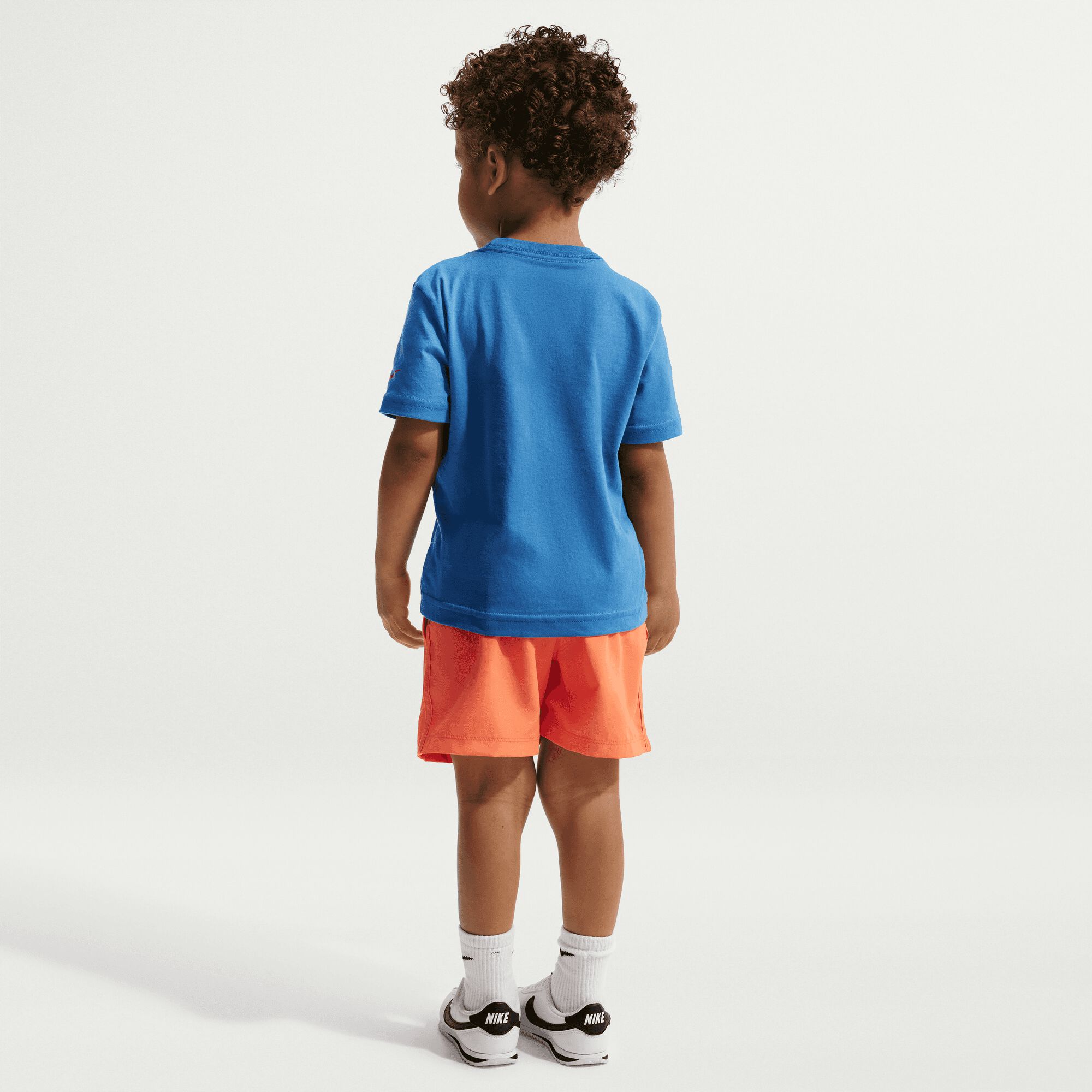 Nike image number 1