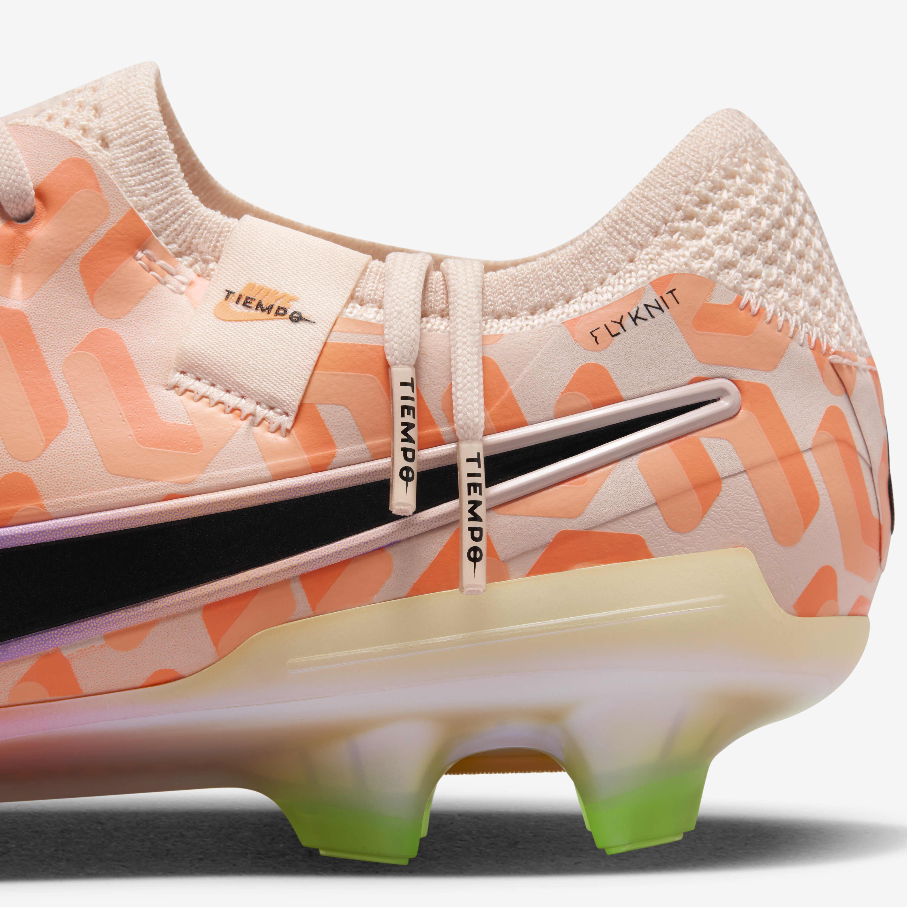 نايكي تيامبو ليجند 10 ايليت اف جي image number 9