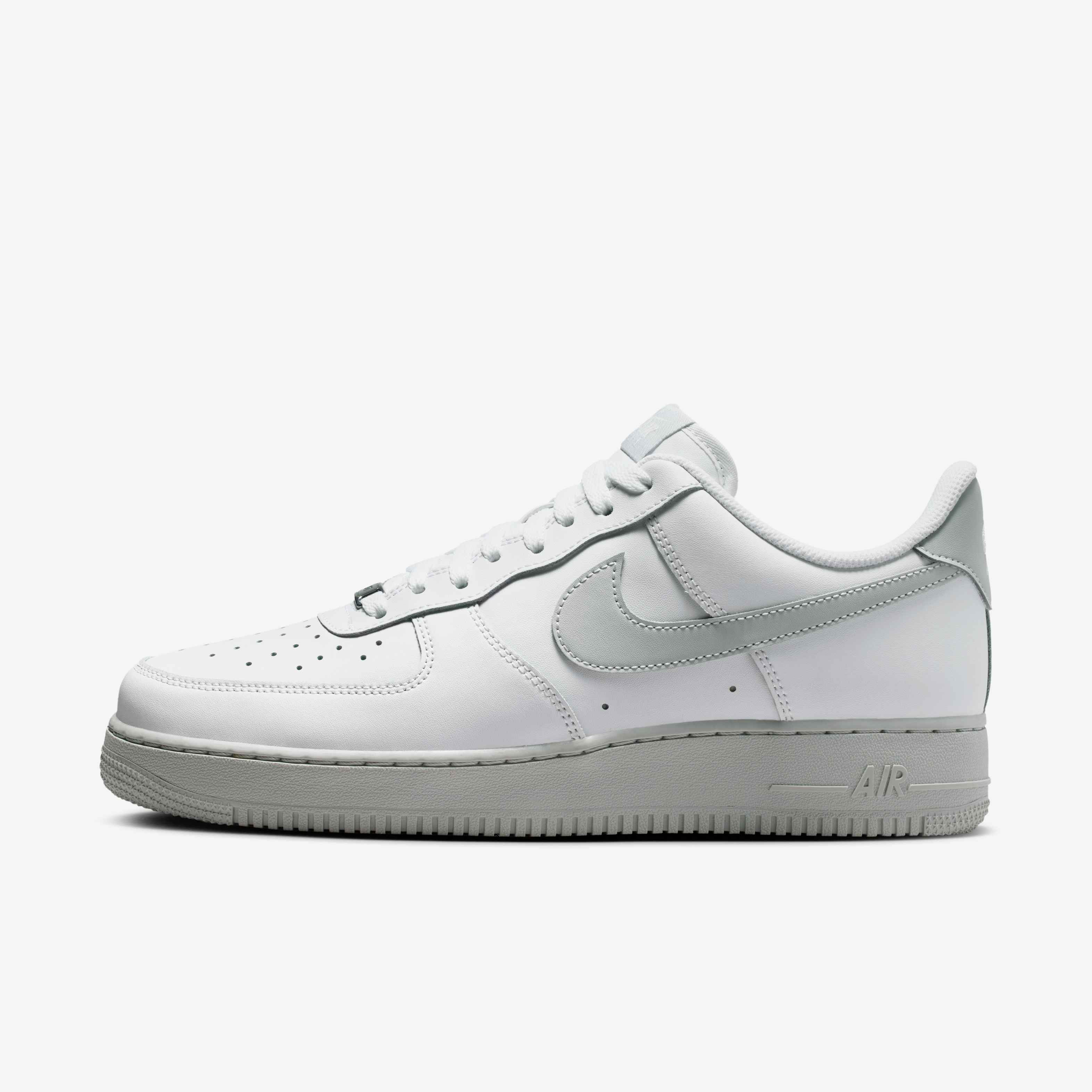 Nike Air Force 1 '07 image number 0