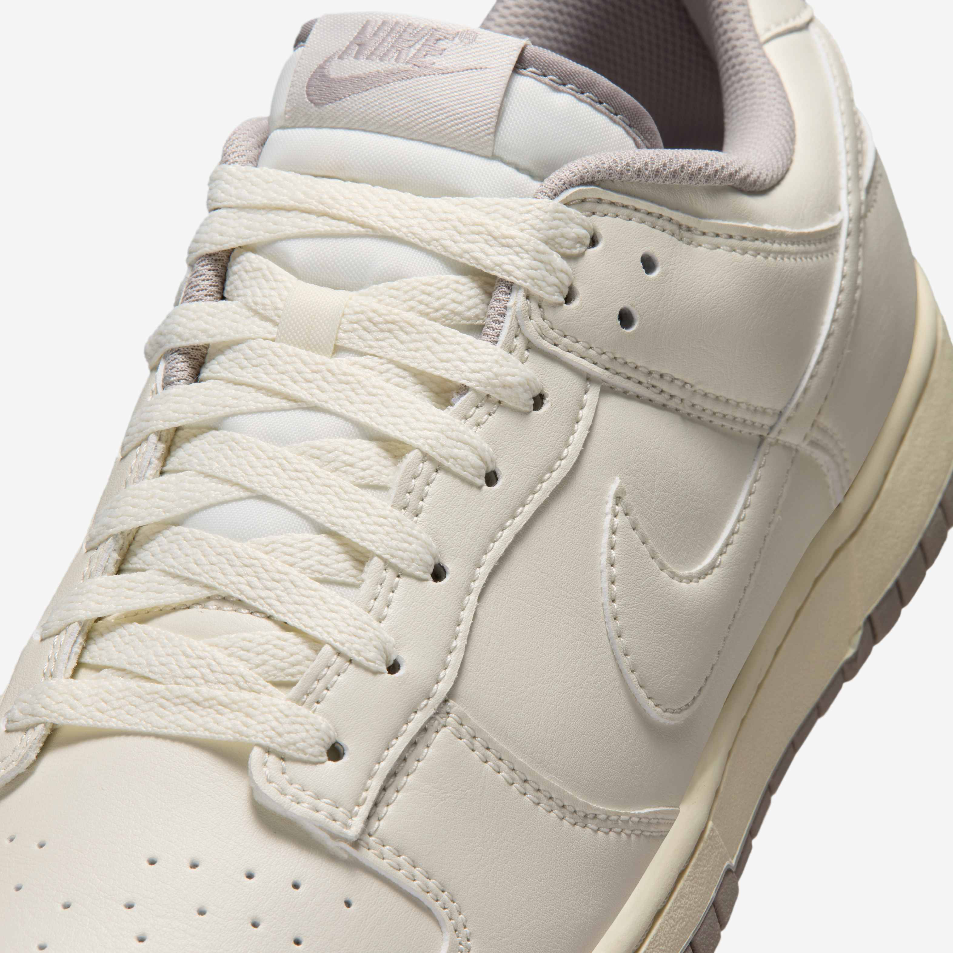Nike Dunk Low Retro image number 6