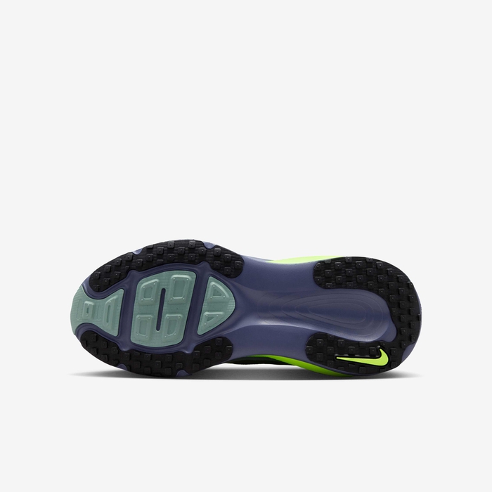 Nike Vomero 18 image number 1 Nike Vomero 18 image number 1