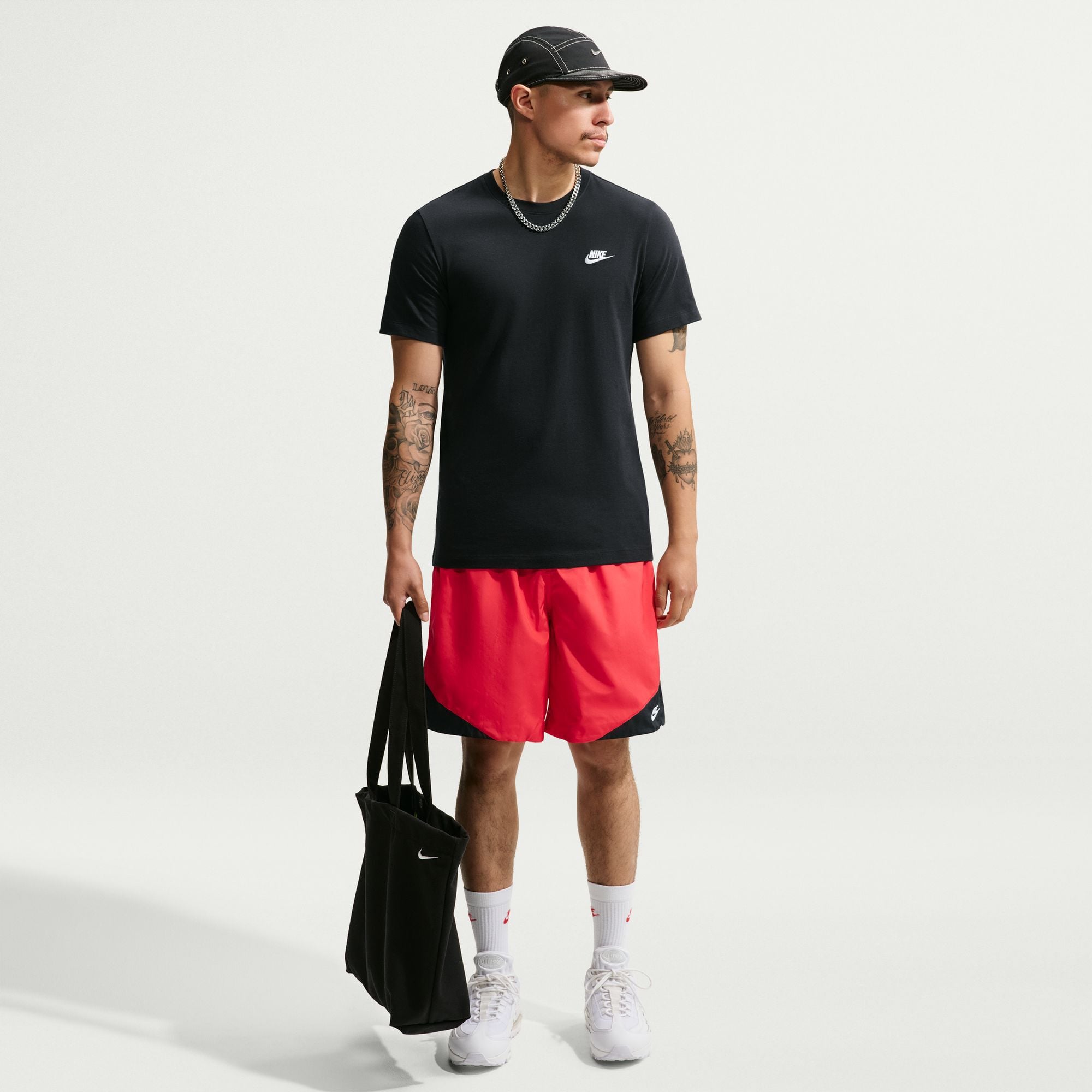 Nike Sportswear Club image number 0