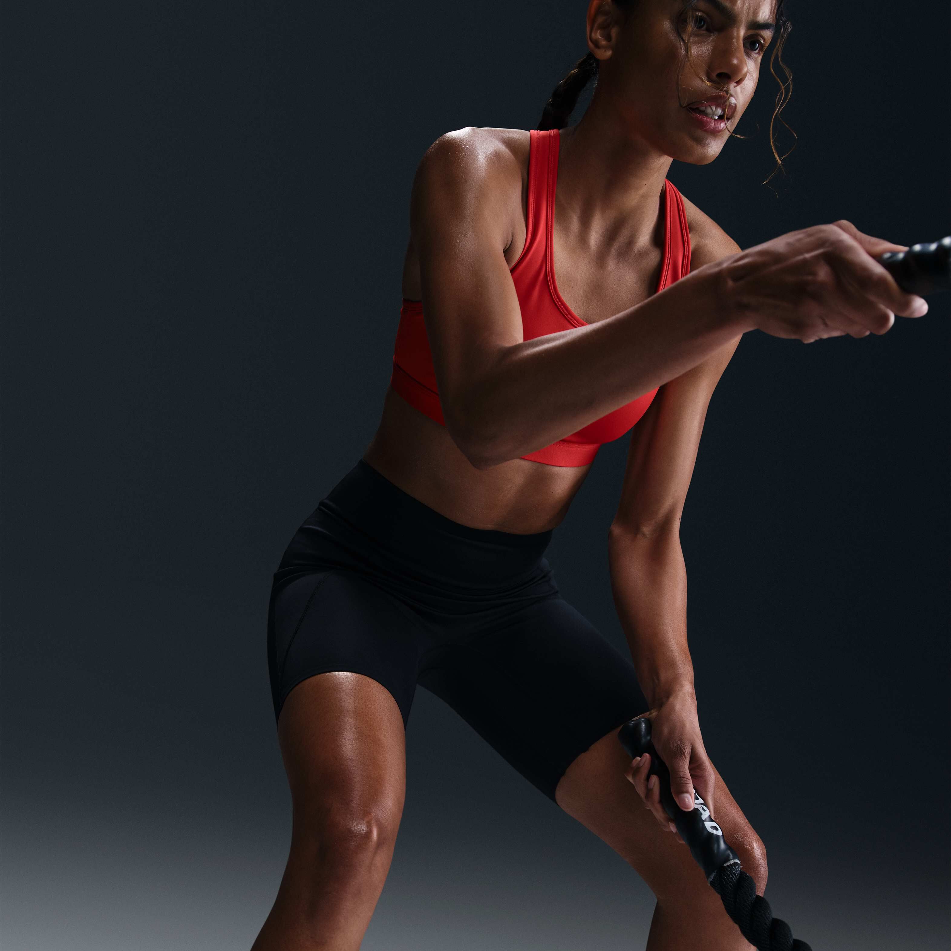 نايكي يونيفيرسا image number 4