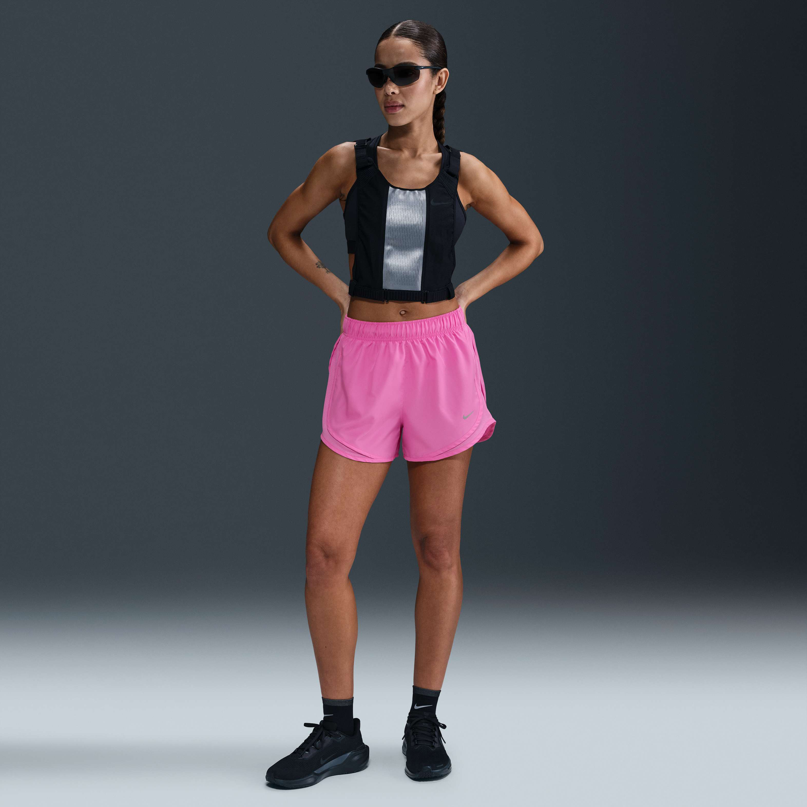 Nike Tempo image number 0