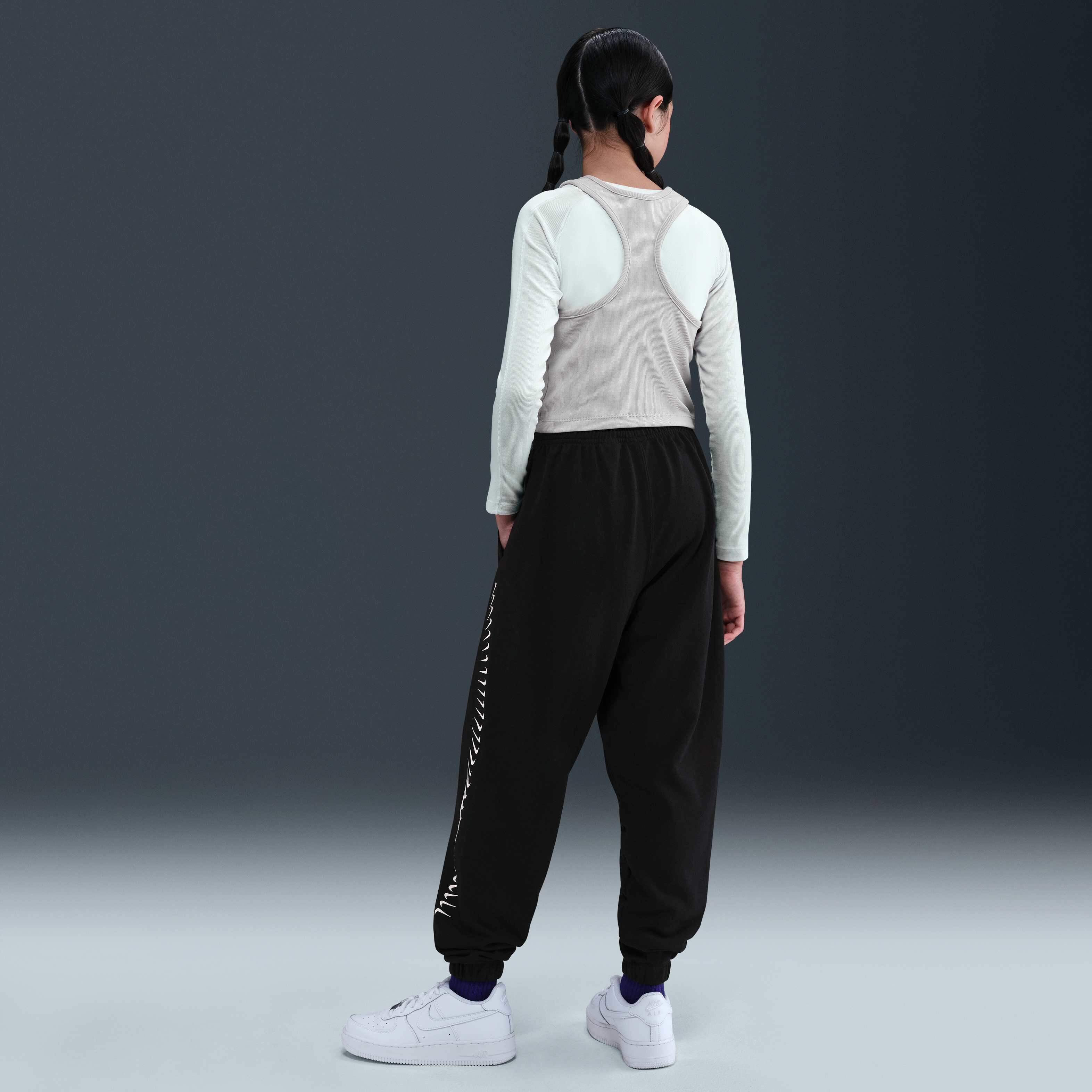 Nike Sportswear image number 3