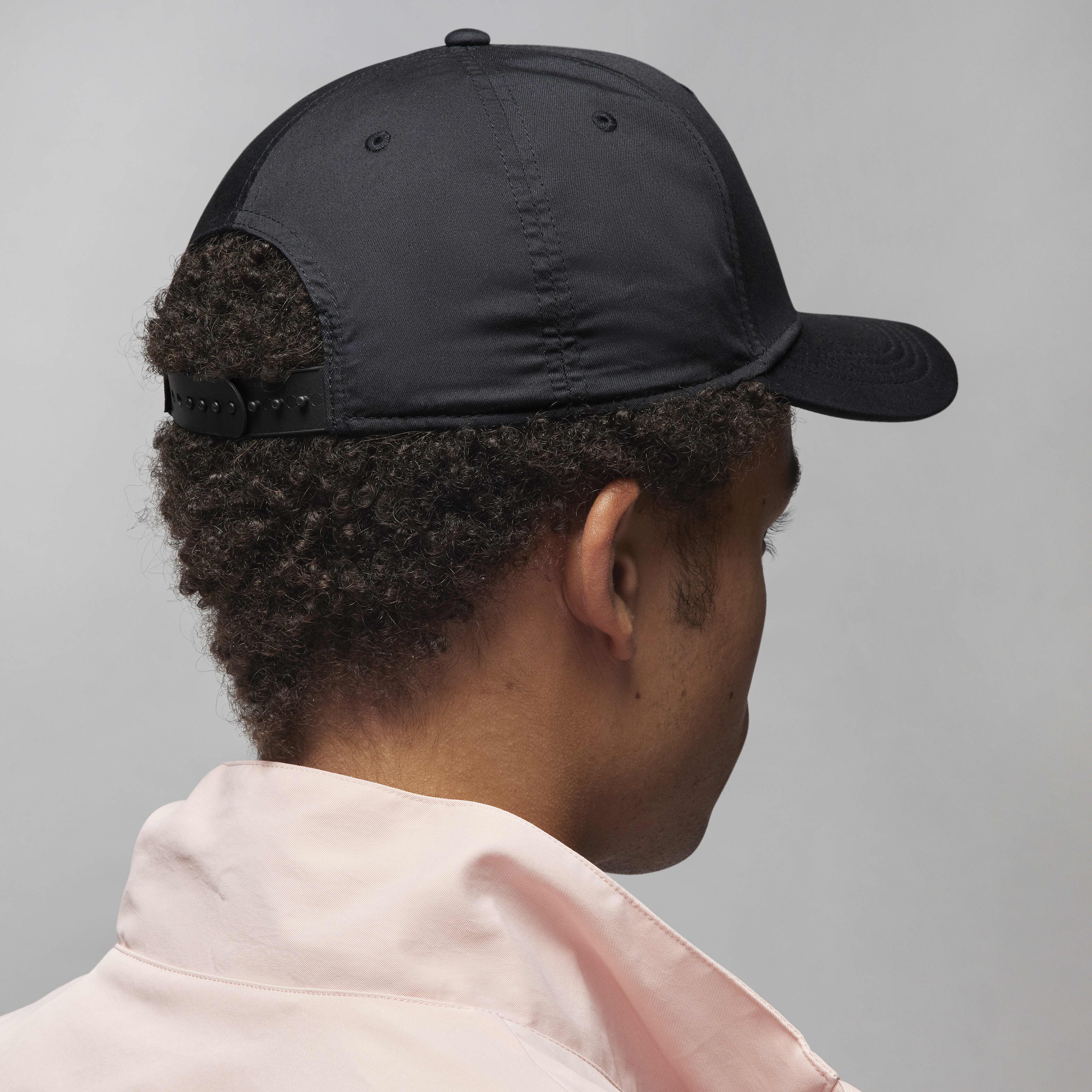 Buy Jordan Rise Golf Cap - Black/Smoke Grey/White | Nike UAE