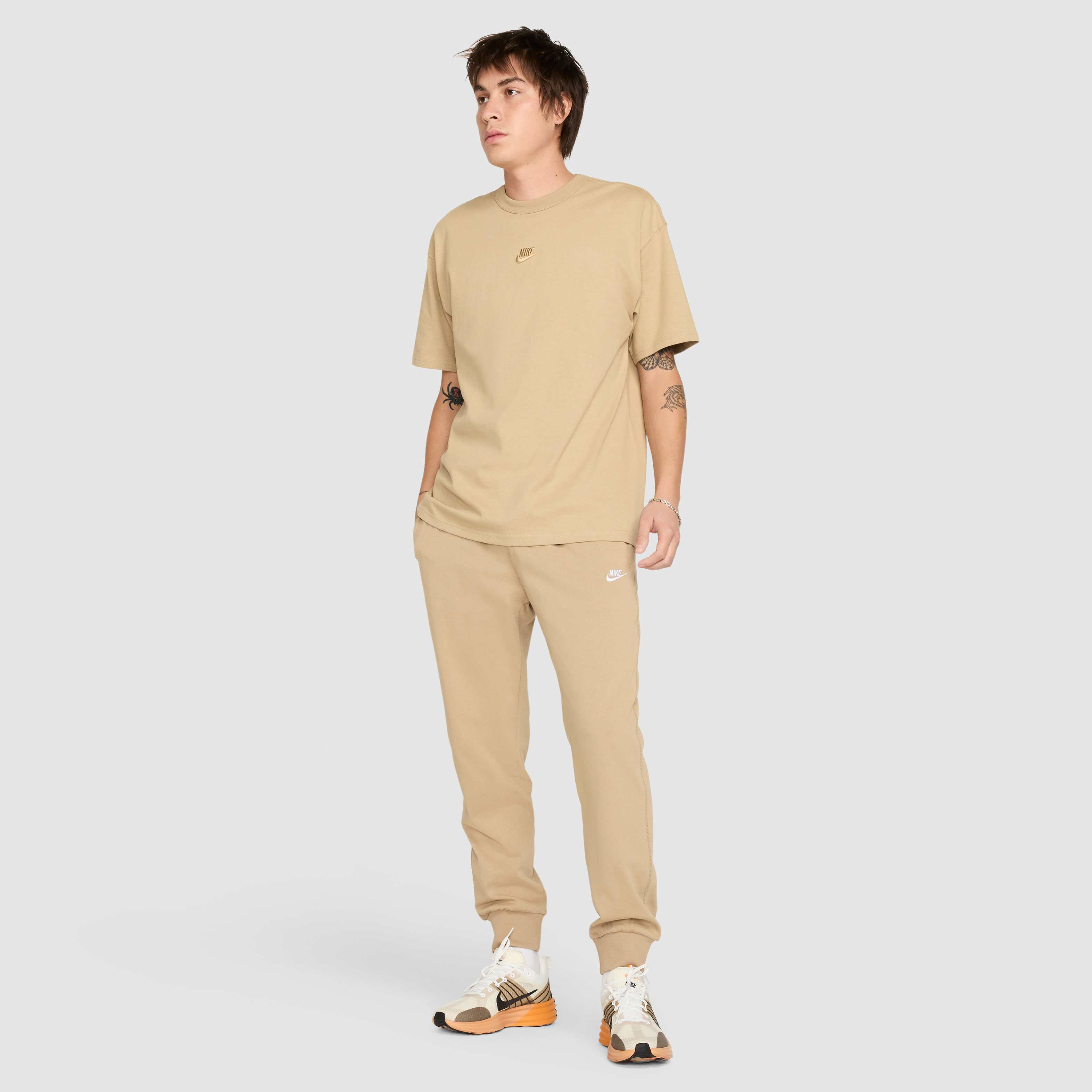 Nike Club image number 3