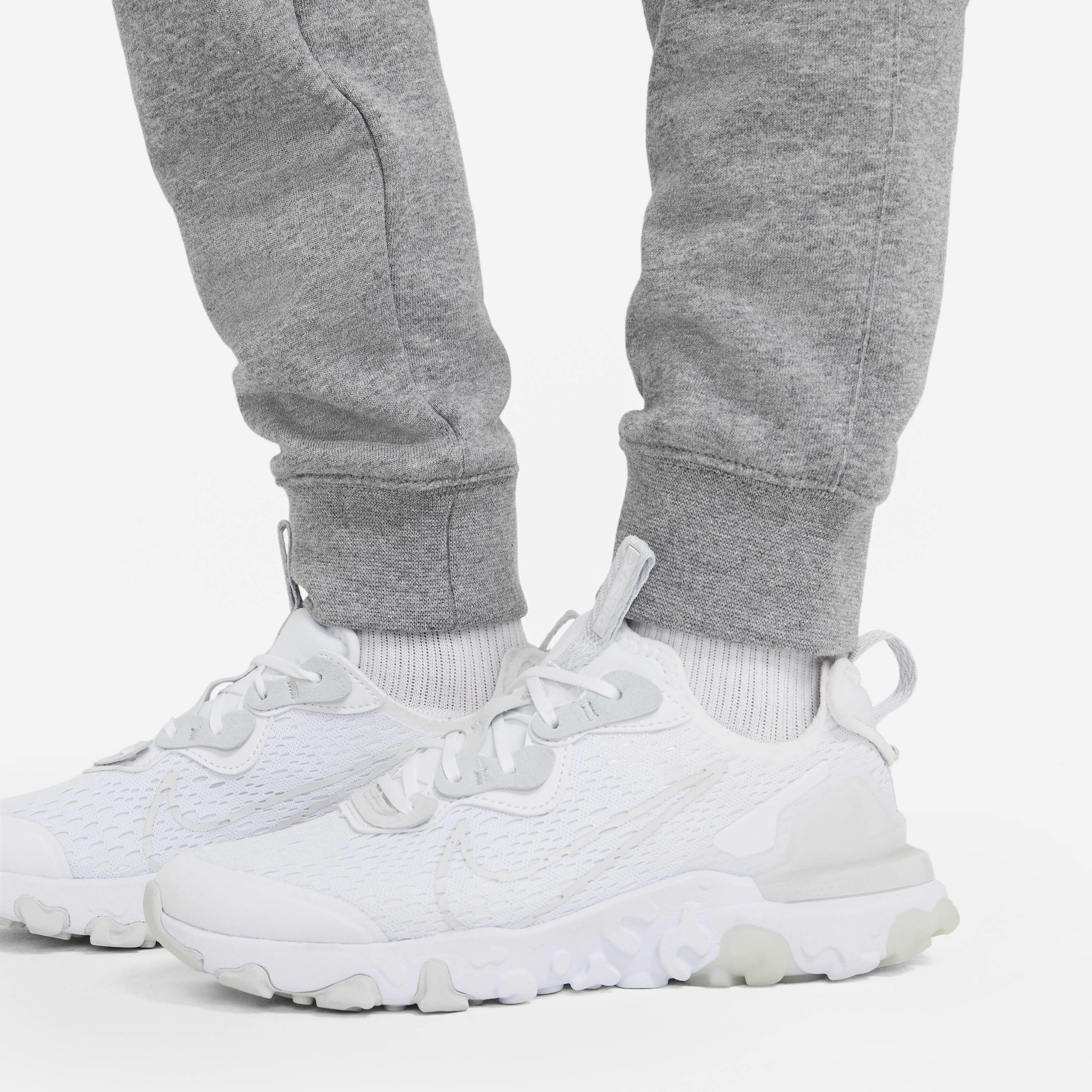 Nike Sportswear Club image number 4