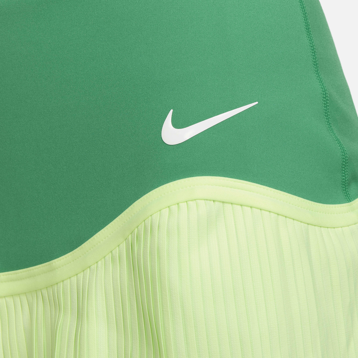 Nike Advantage image number 3 Nike Advantage image number 3
