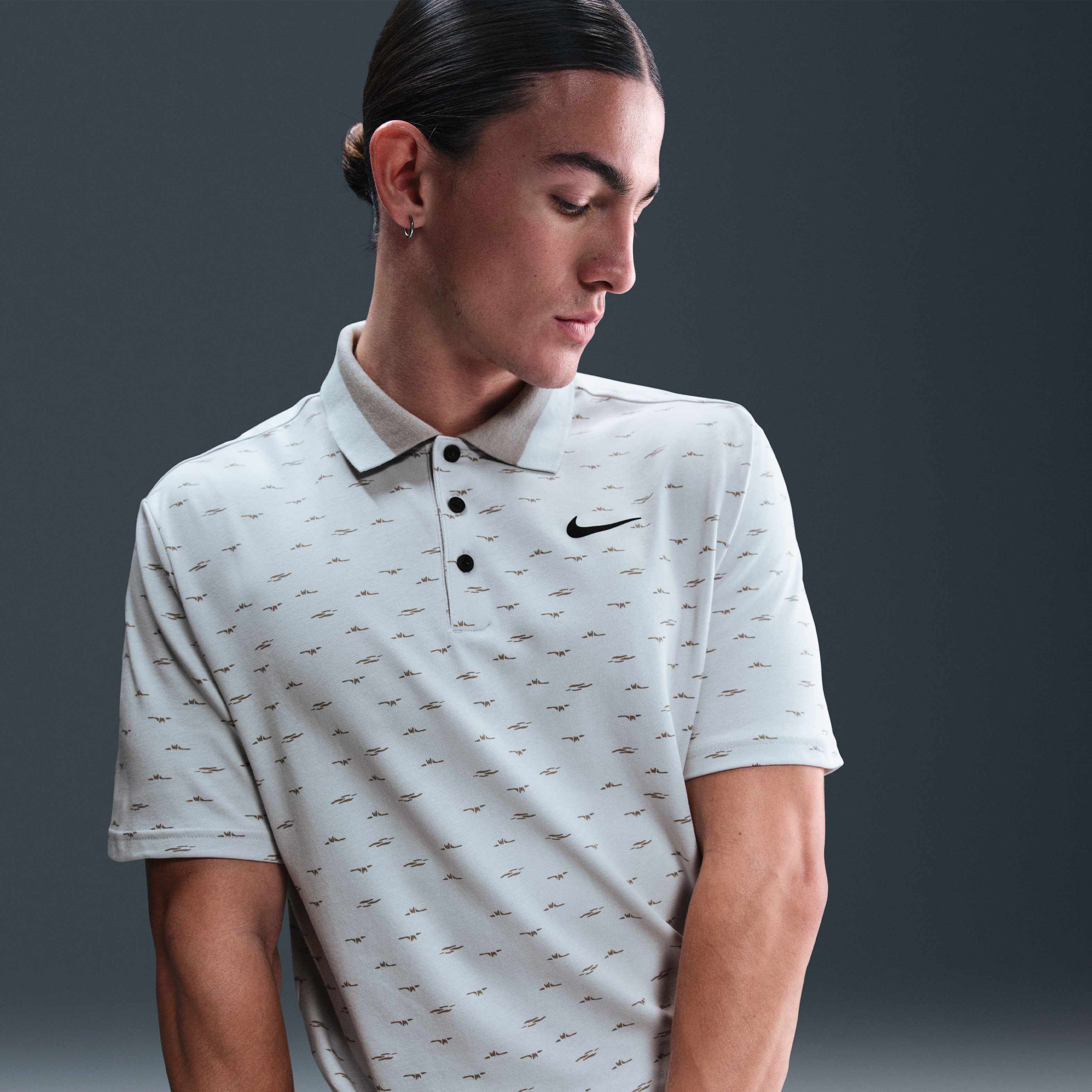 Nike Tour image number 2
