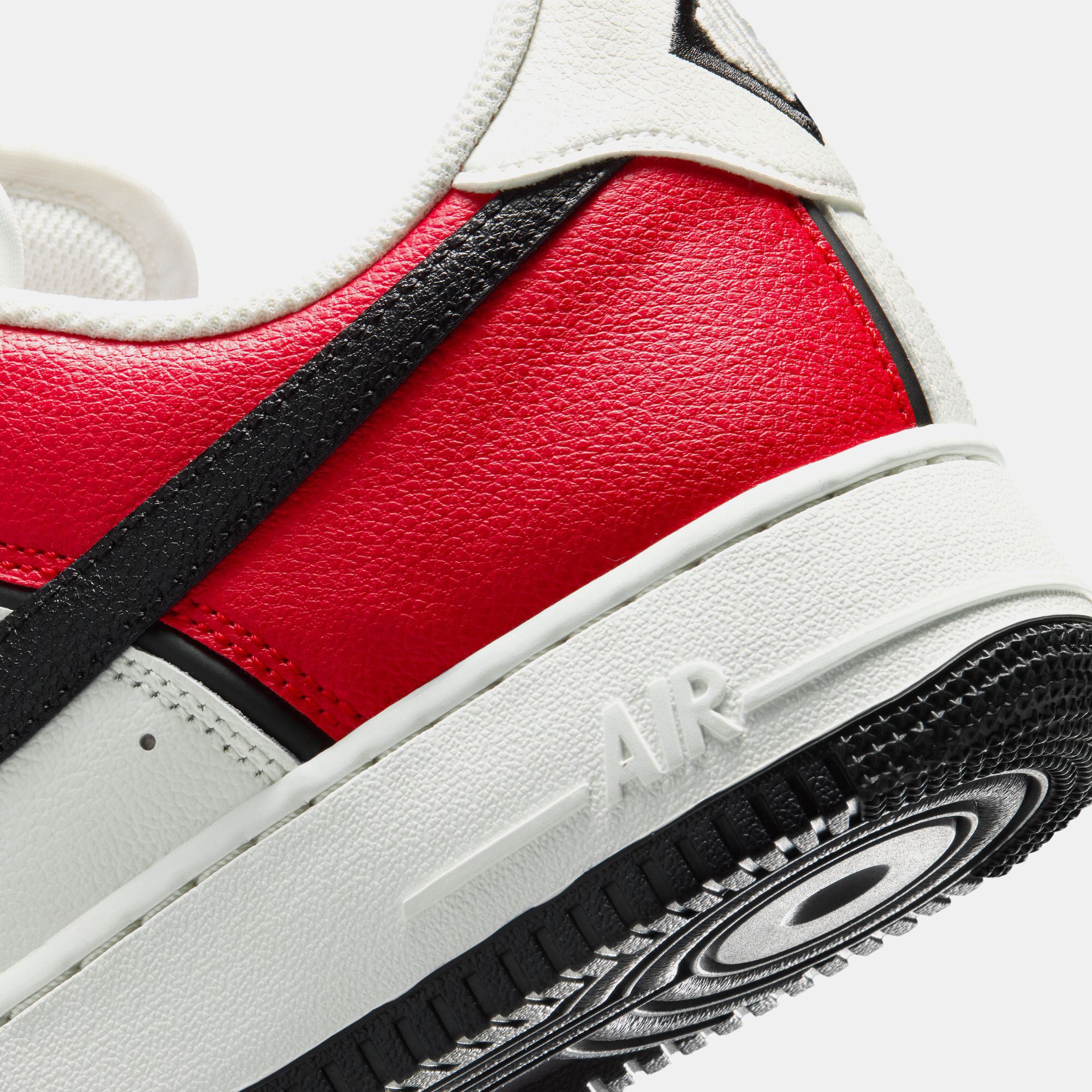 Nike Air Force 1 '07 LV8  image number 10