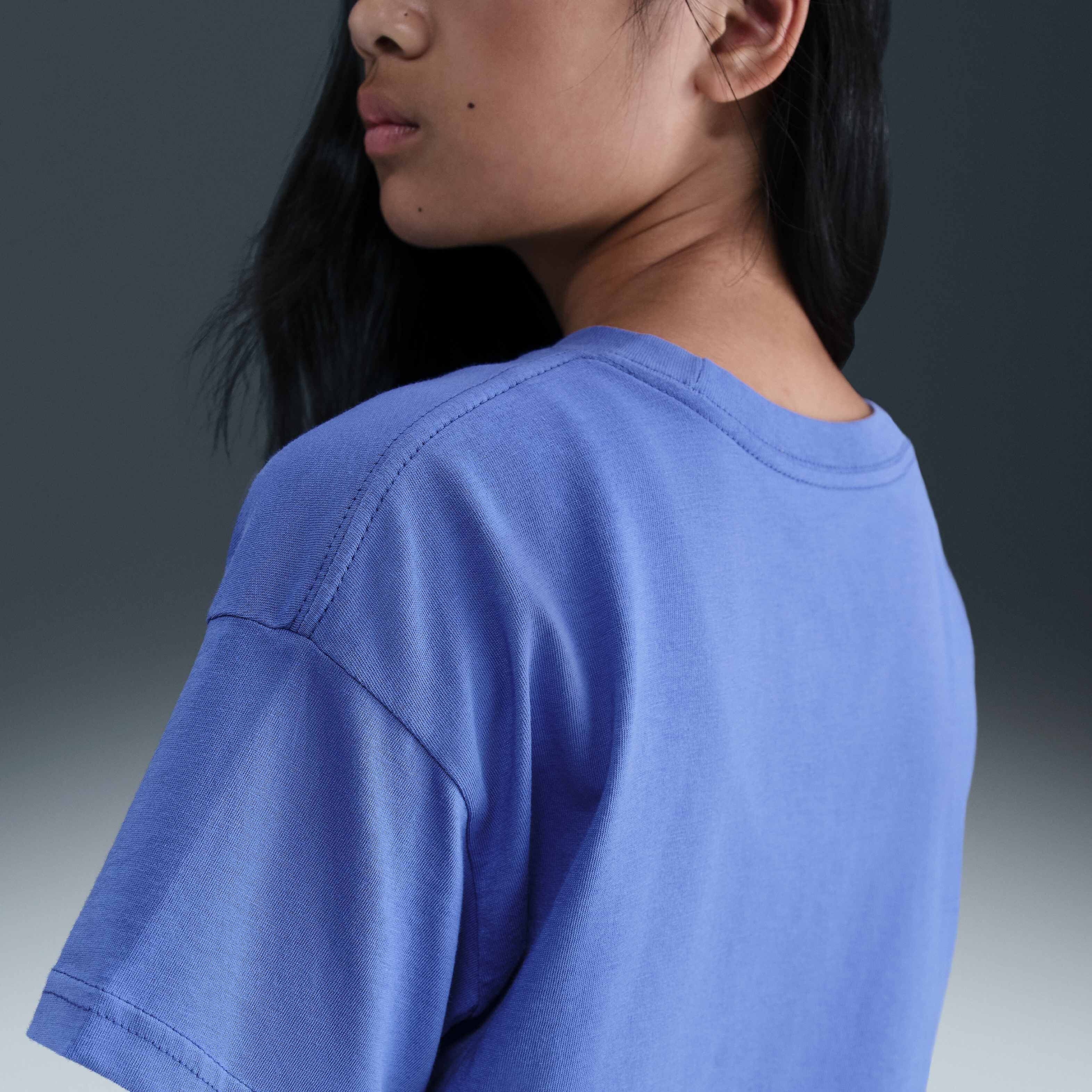 Nike Sportswear Essential image number 1