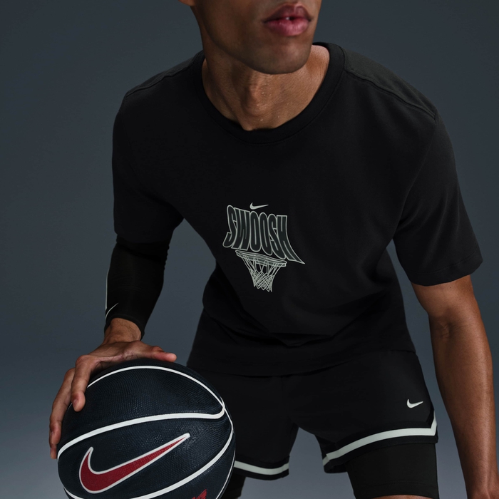 Nike image number 2 Nike image number 2