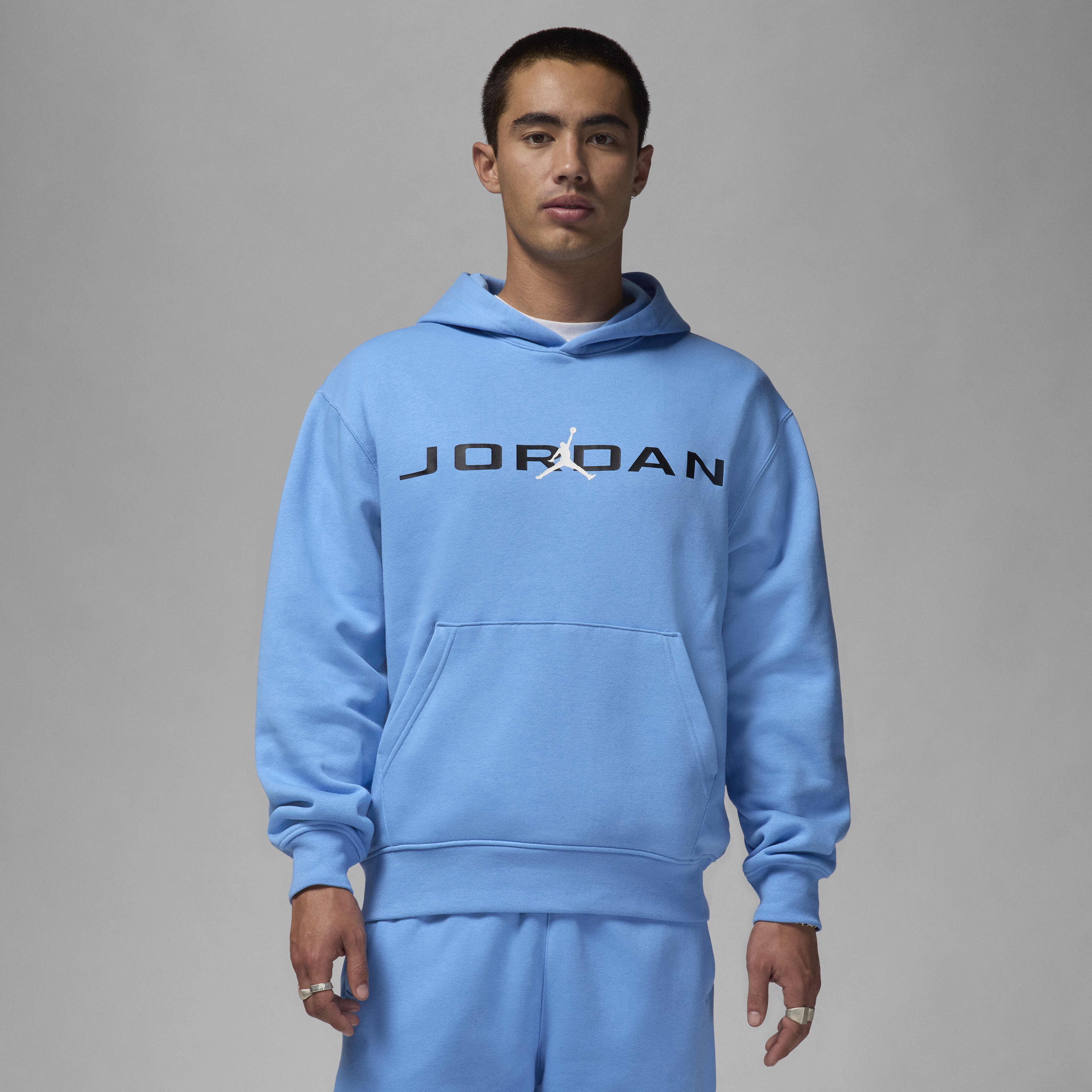 Nike jordan clothes shop