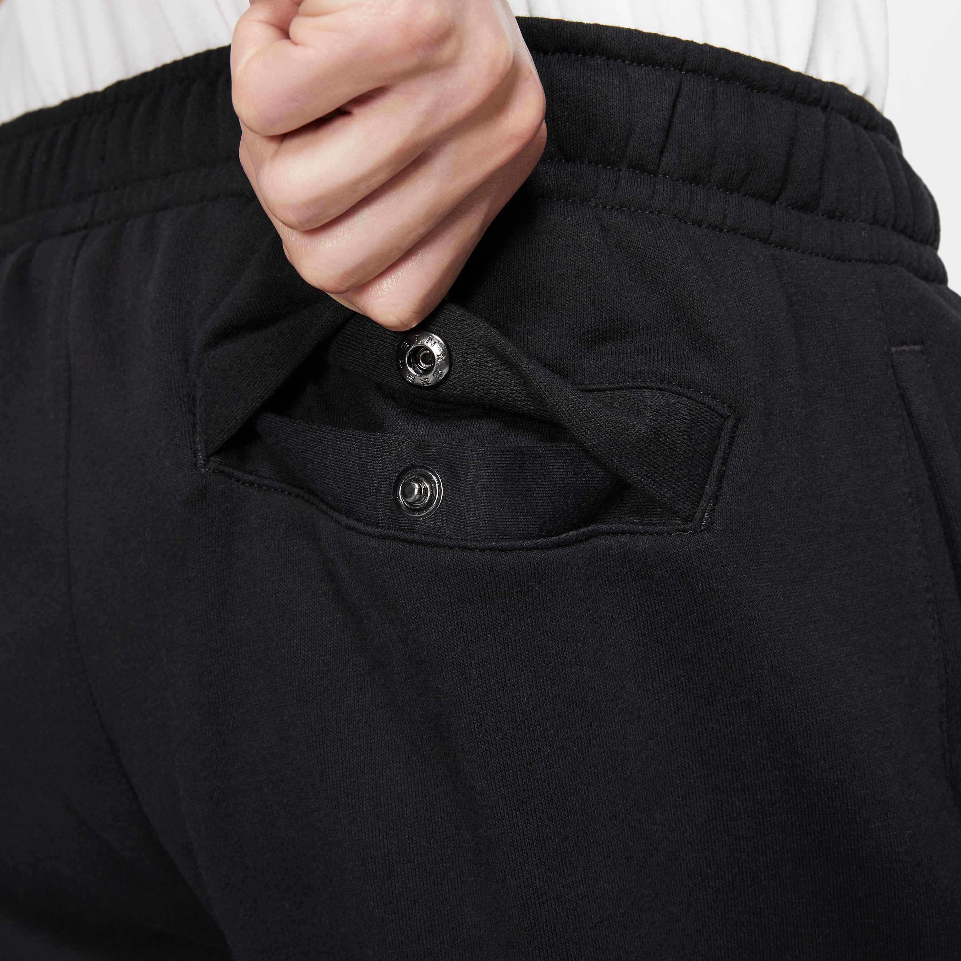 نايكي سبورتسوير كلوب فليس image number 5