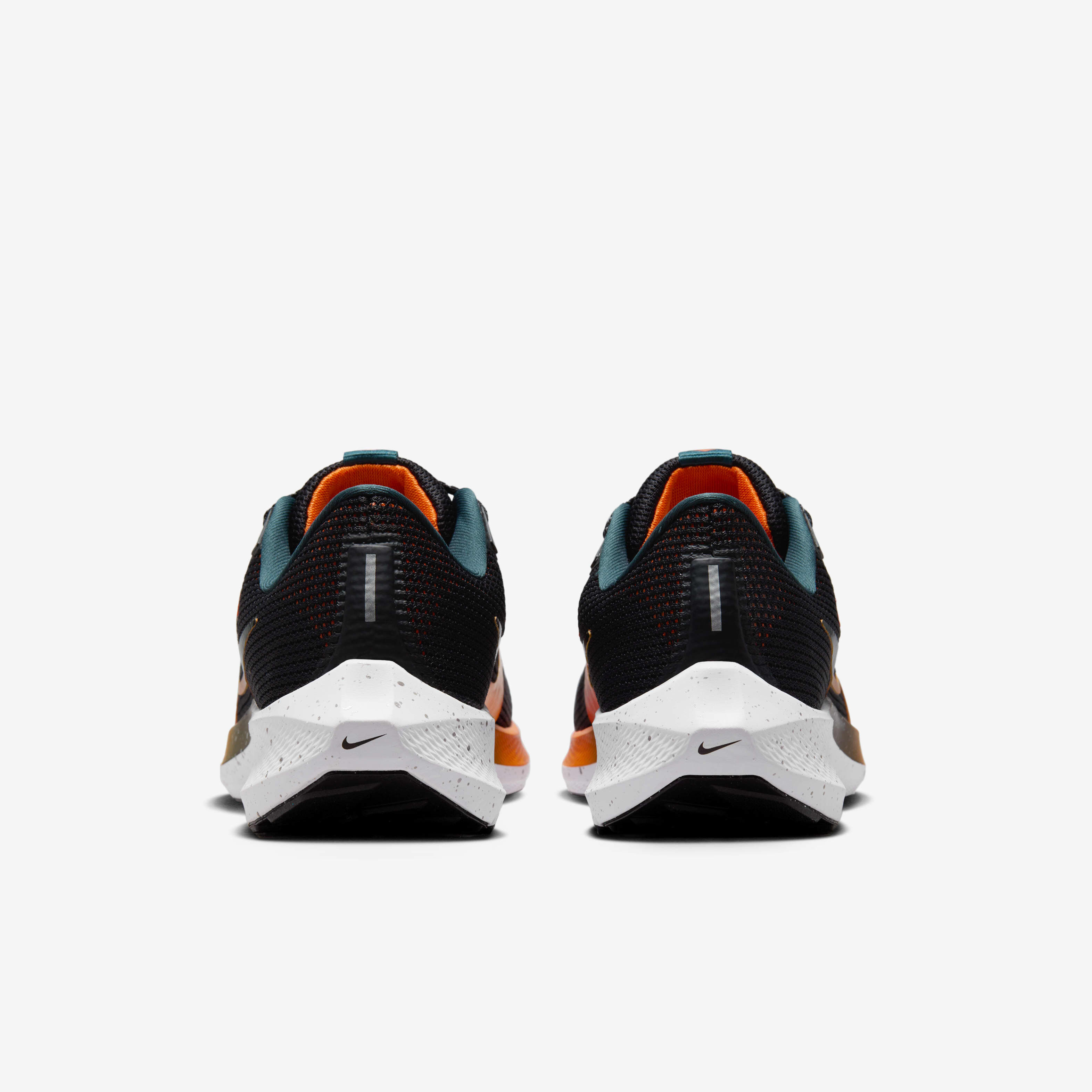 Nike Pegasus 40 image number 5