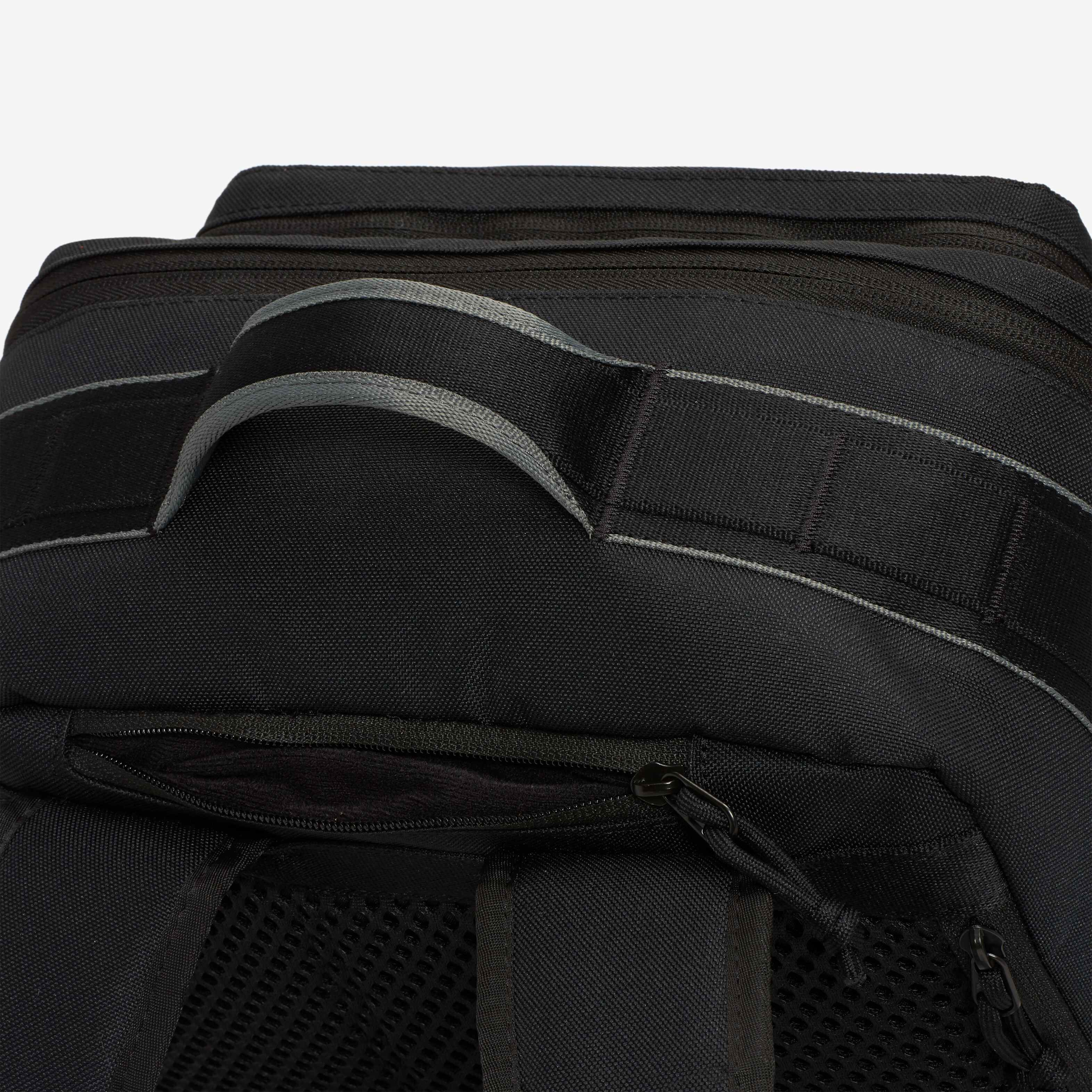 نايكي يوتيليتي سبيد image number 10