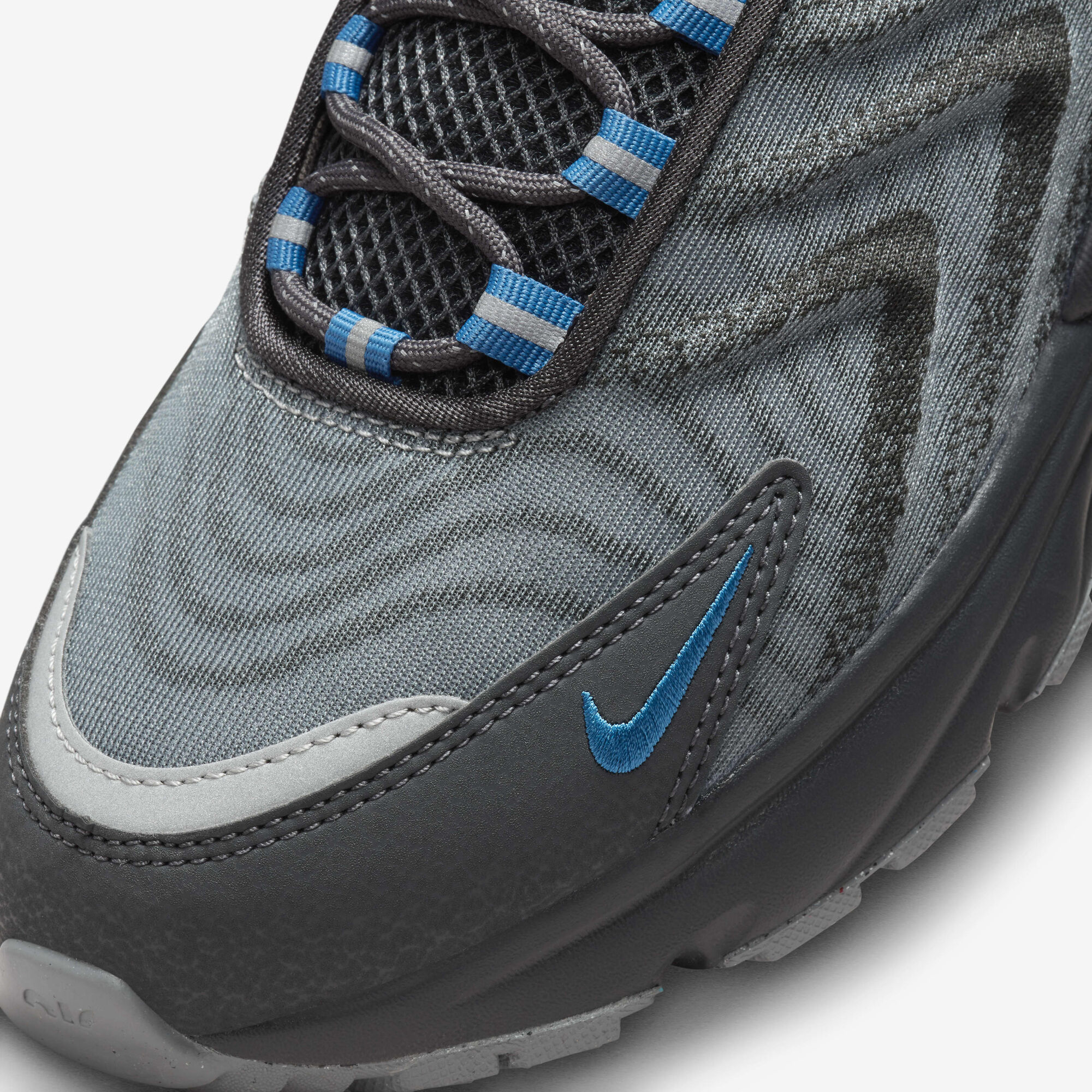 Zoom image