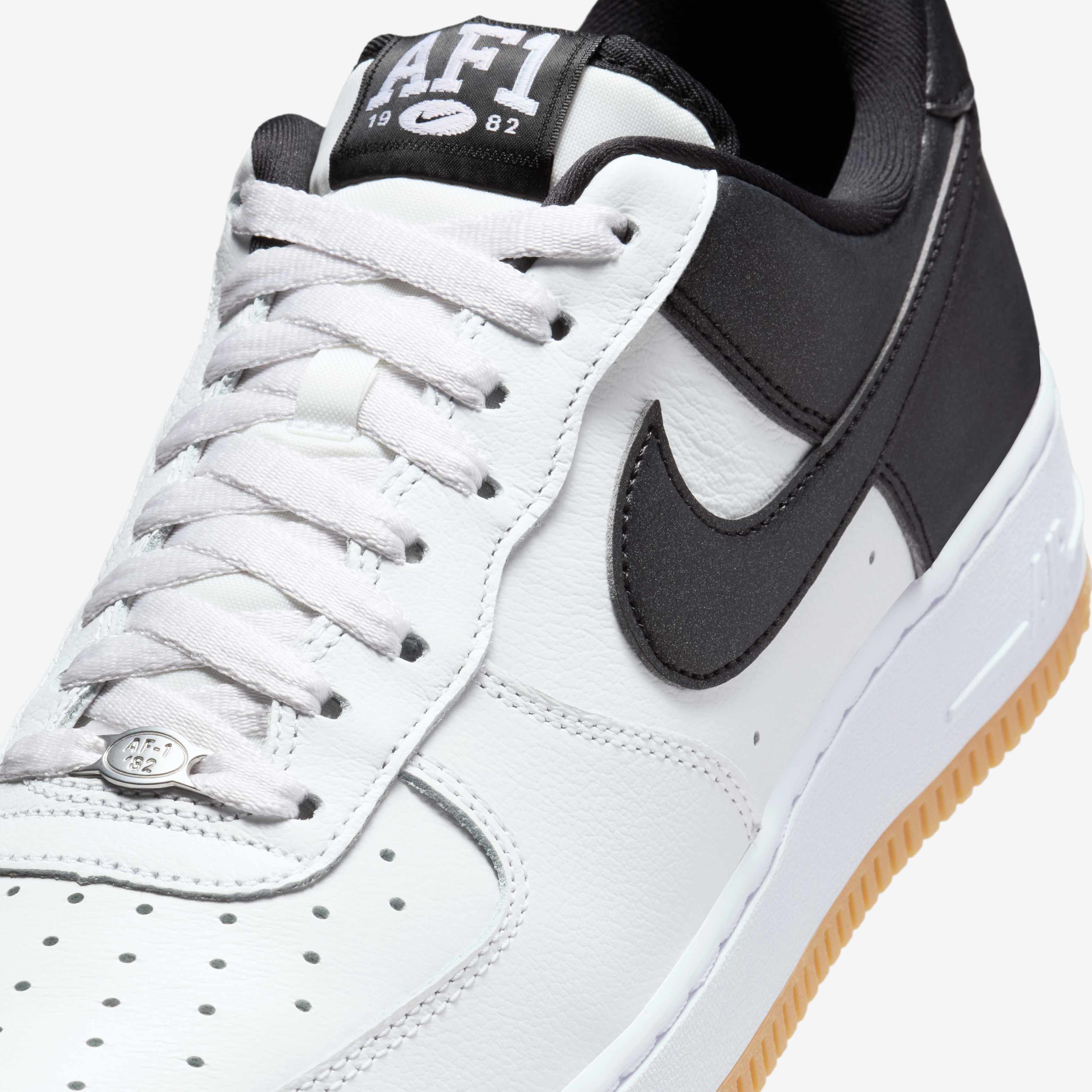 Nike Air Force 1 '07 LV8 image number 6