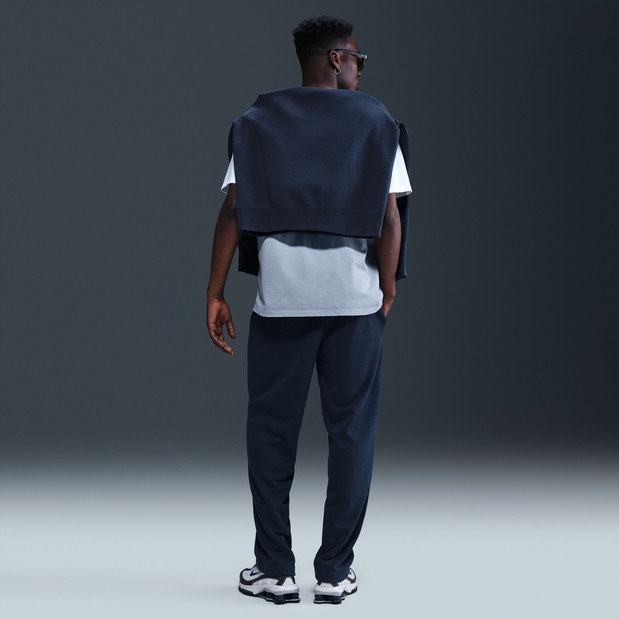 Nike Club image number 2