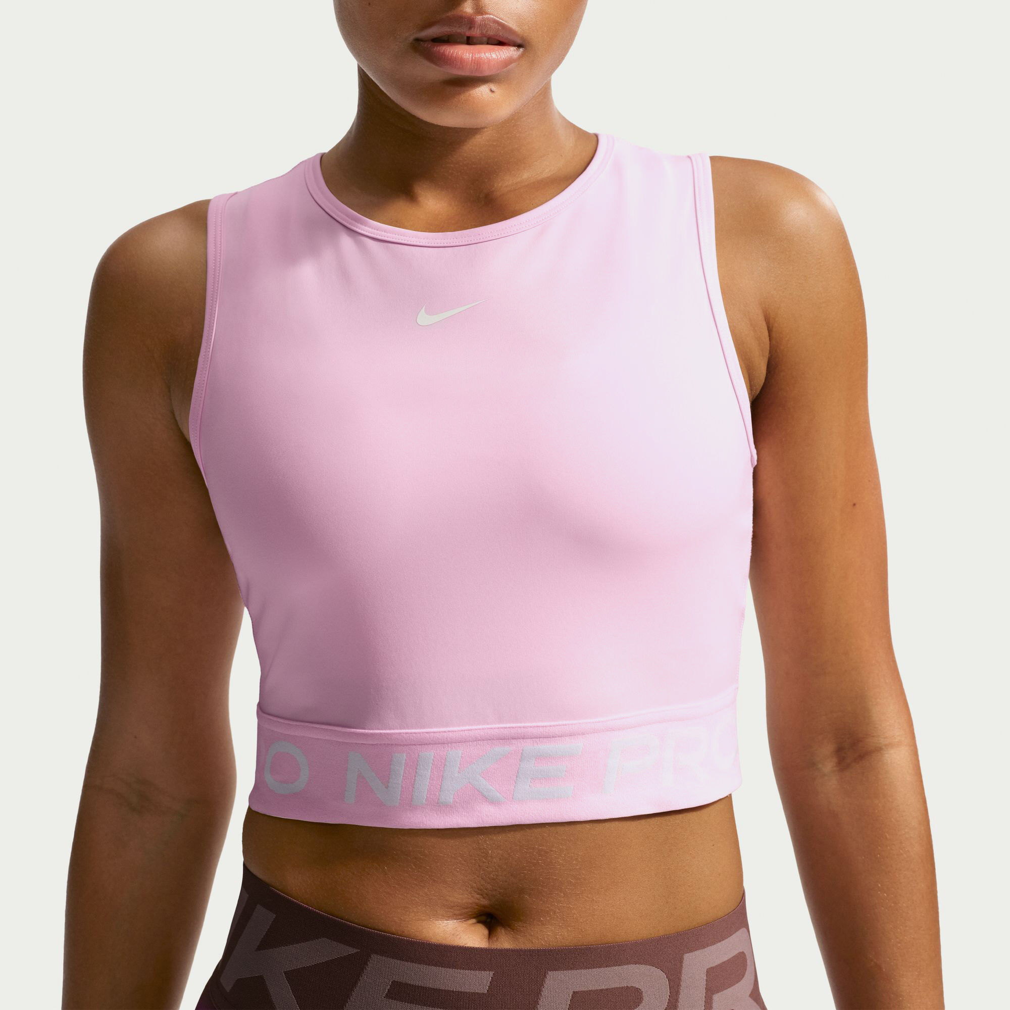 نايكي برو image number 2