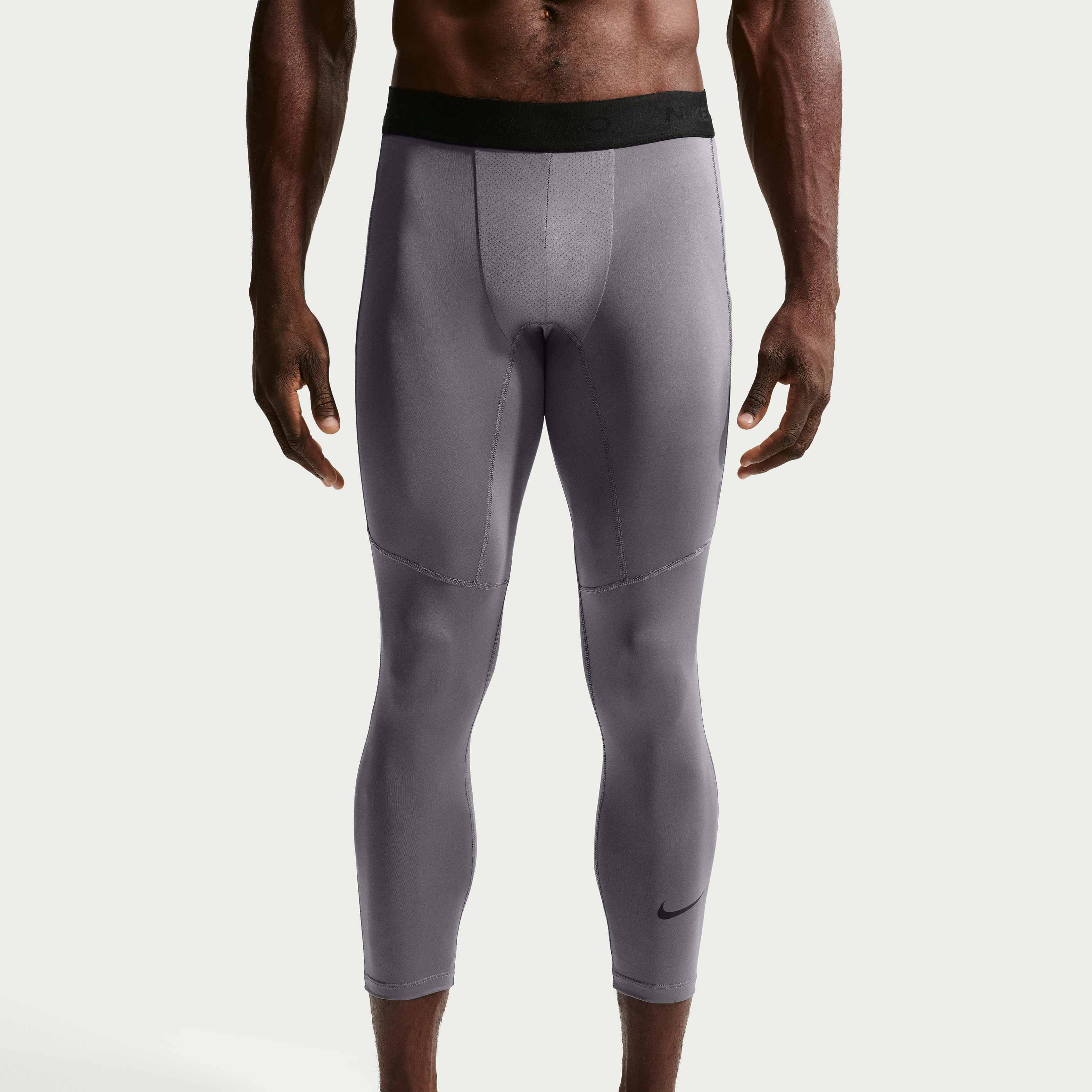 Nike Pro image number 1