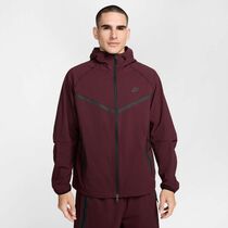 Nike Tech
