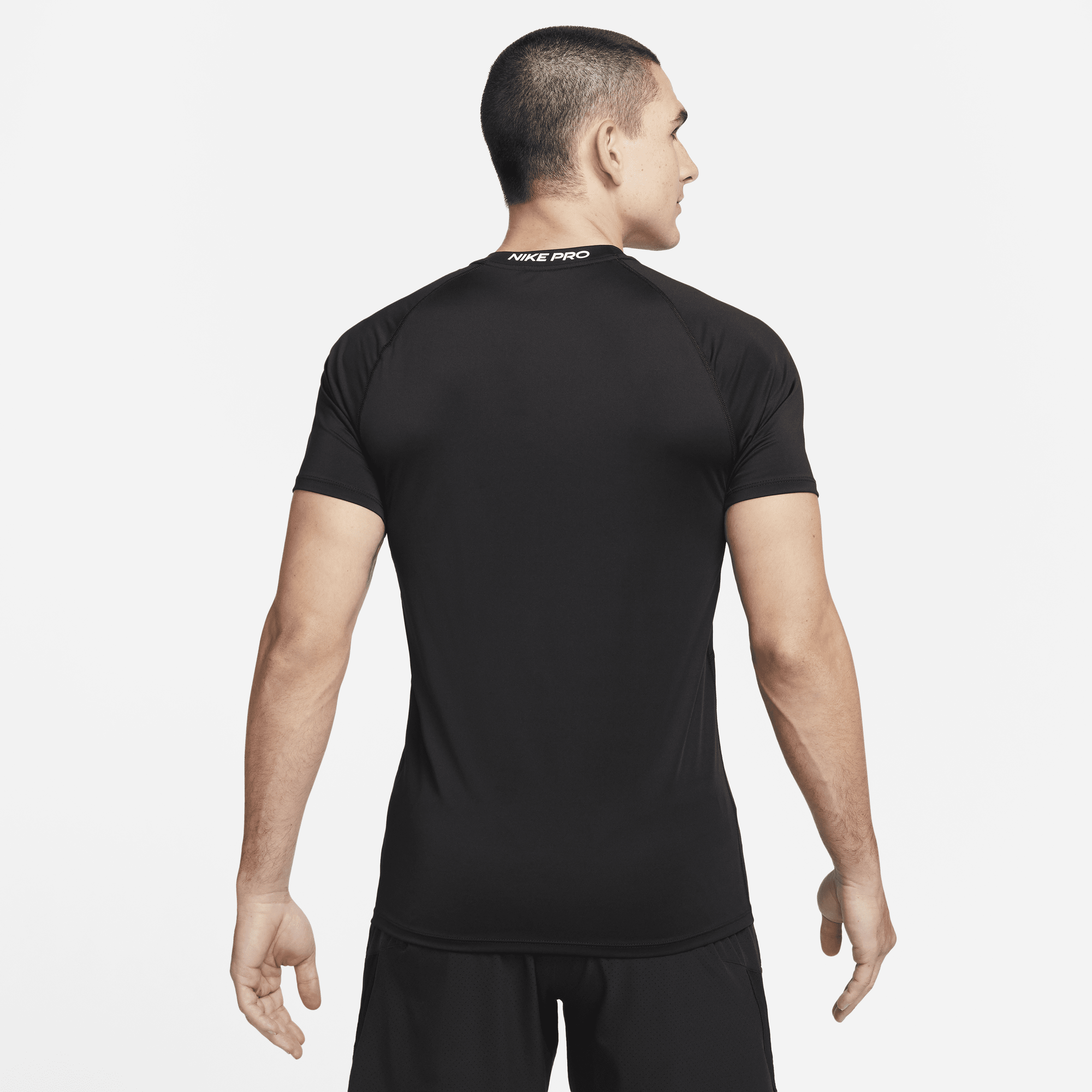 Nike slim shop fit shirts