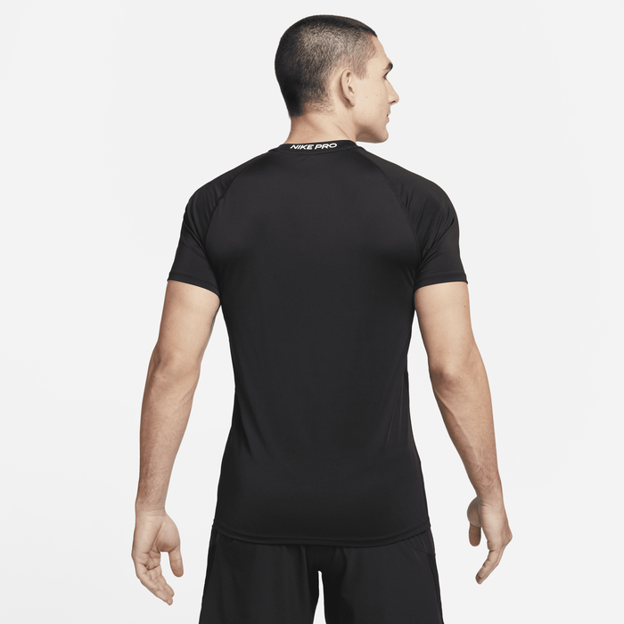 Nike pro deals slim fit shirt