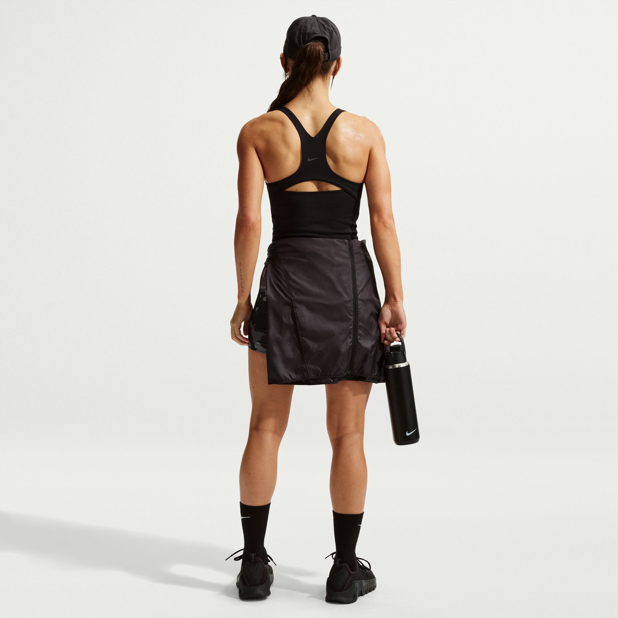 Nike Zenvy image number 1