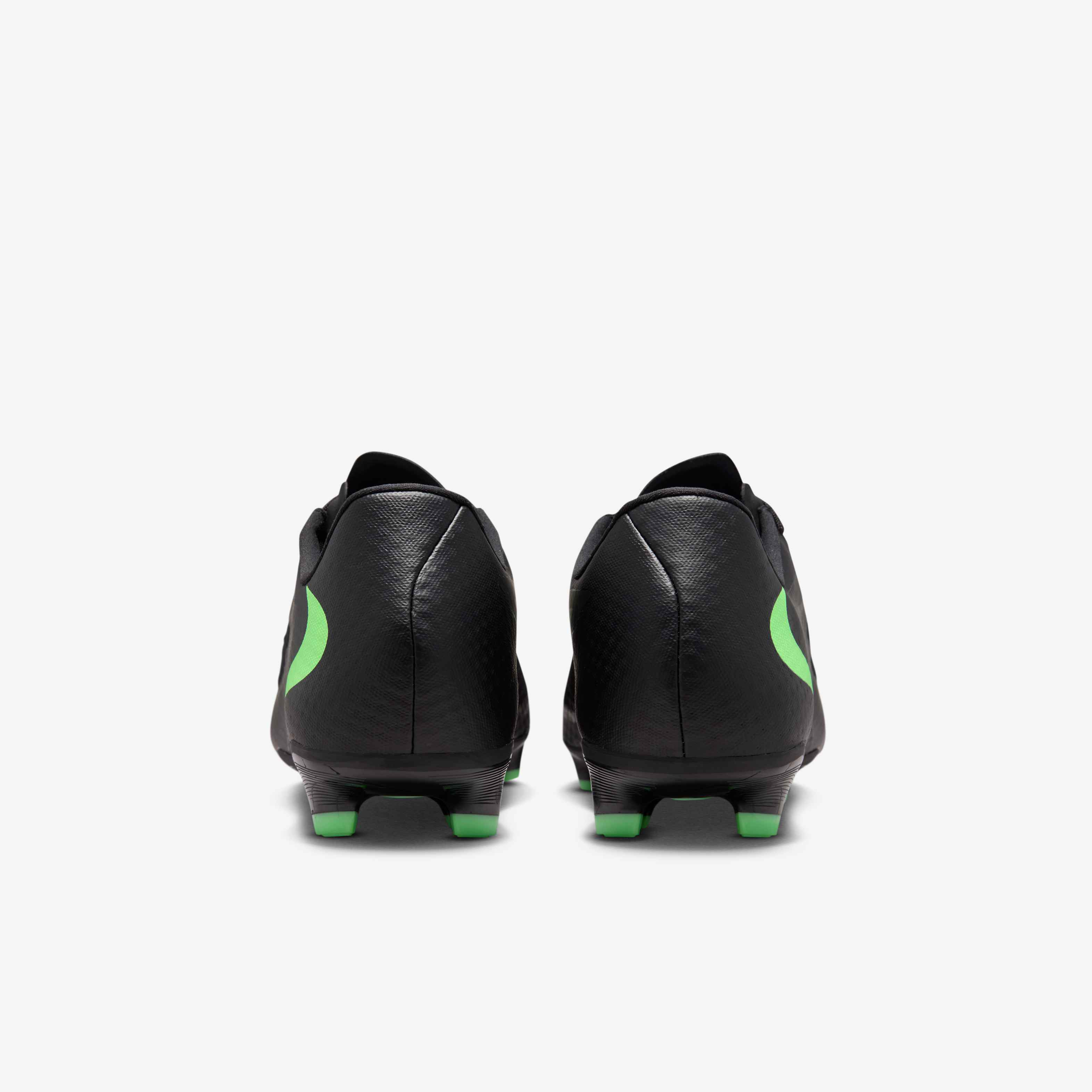 Nike Phantom 6 Low Academy image number 5