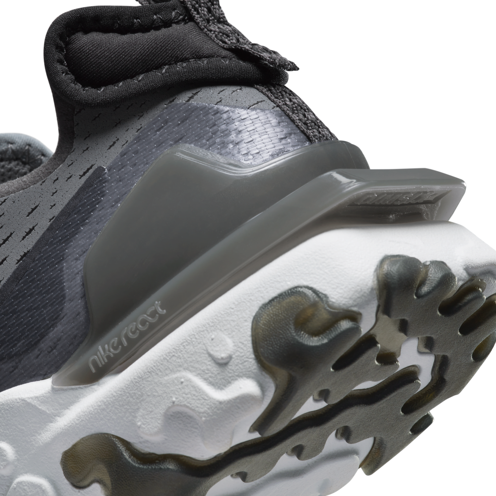 Basket nike react online