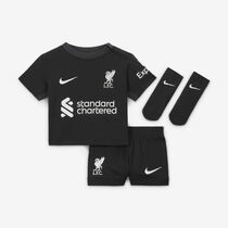 Liverpool F.C. 2024/25 Stadium Away