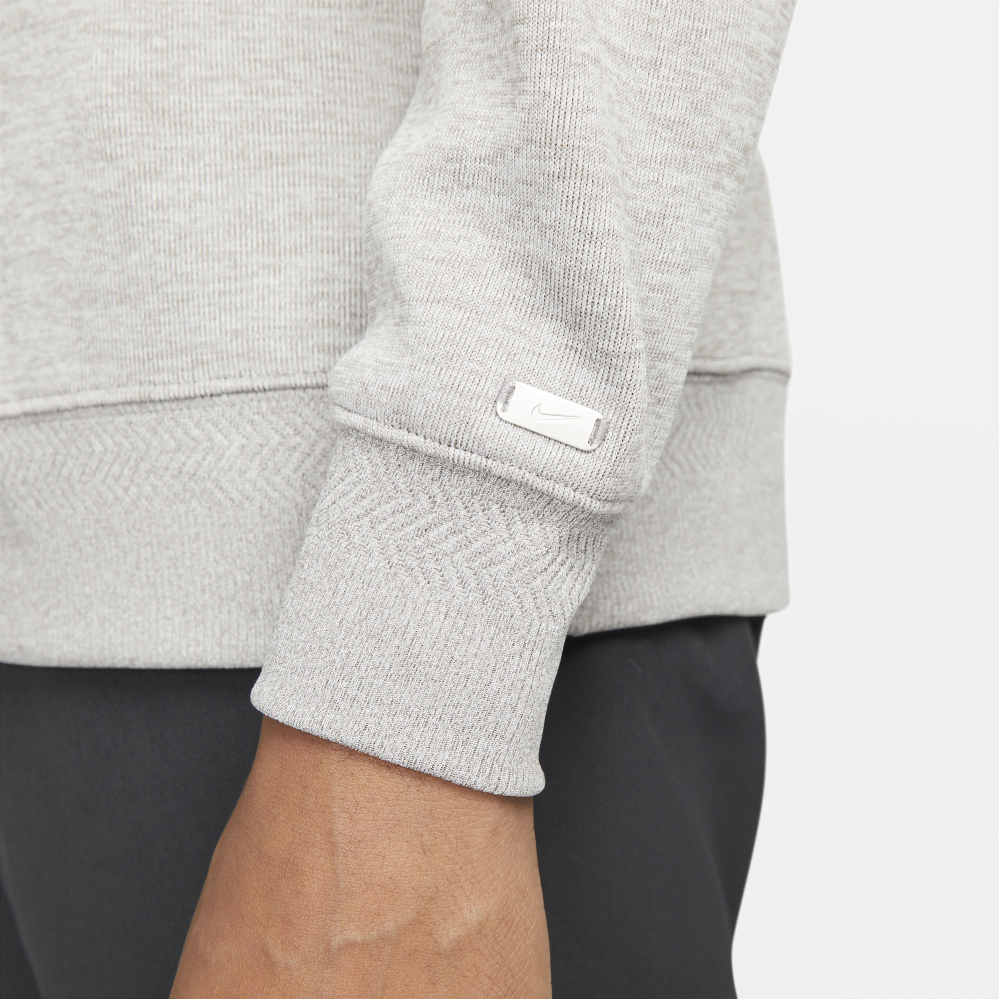Nike pullover outlet half zip