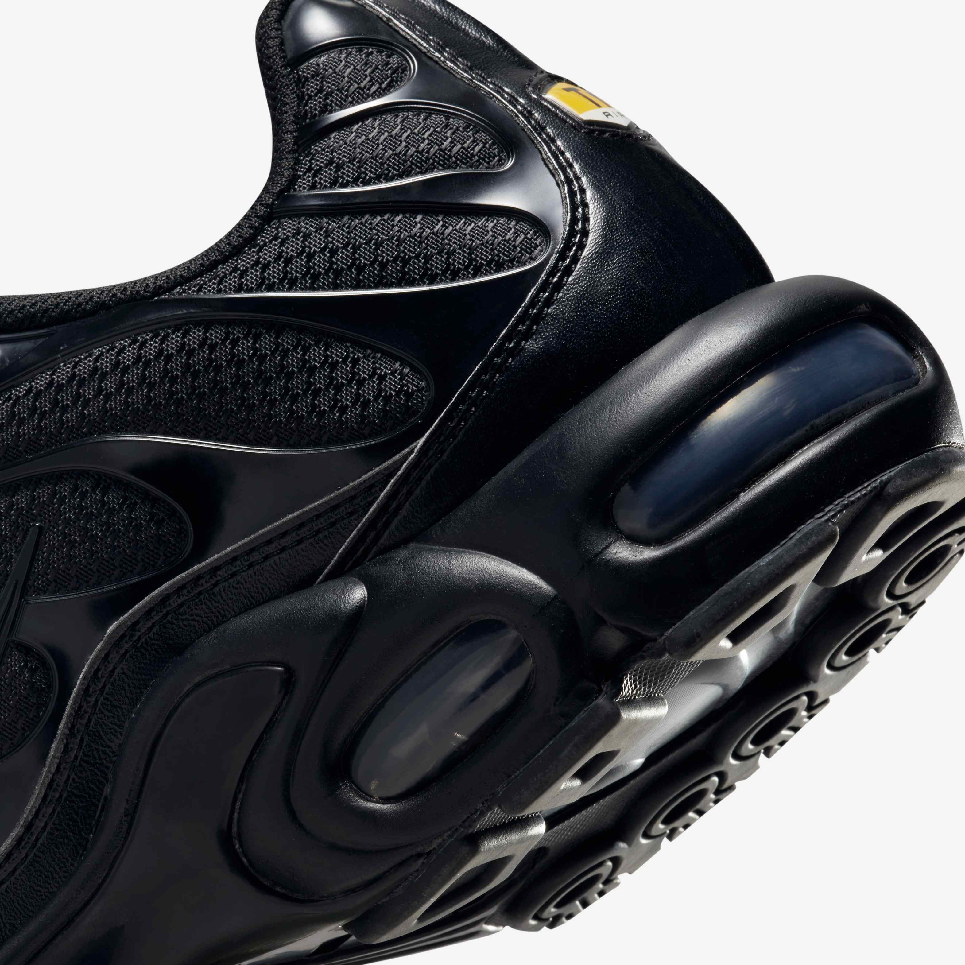 Nike Air Max Plus image number 7