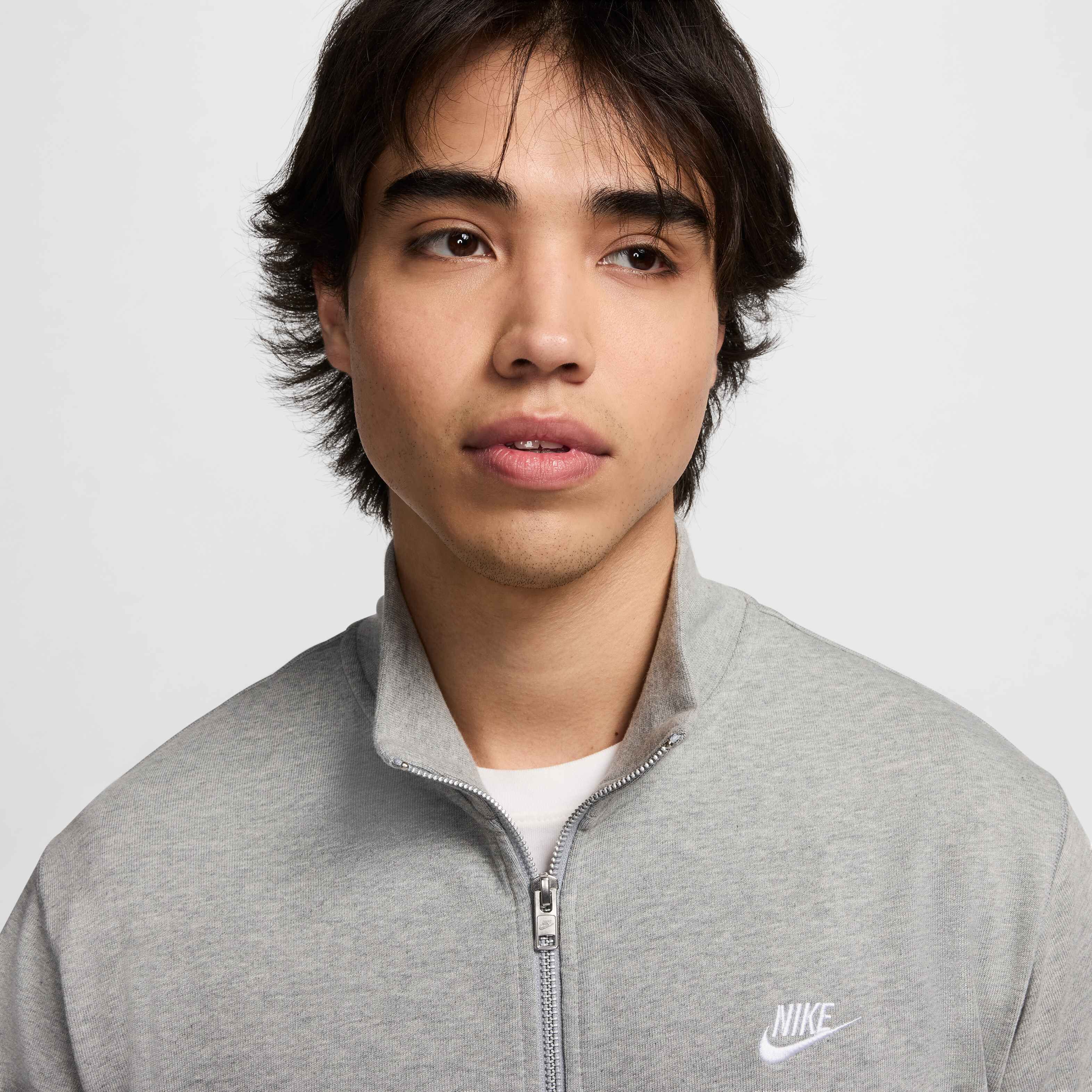 نايكي كلوب image number 2