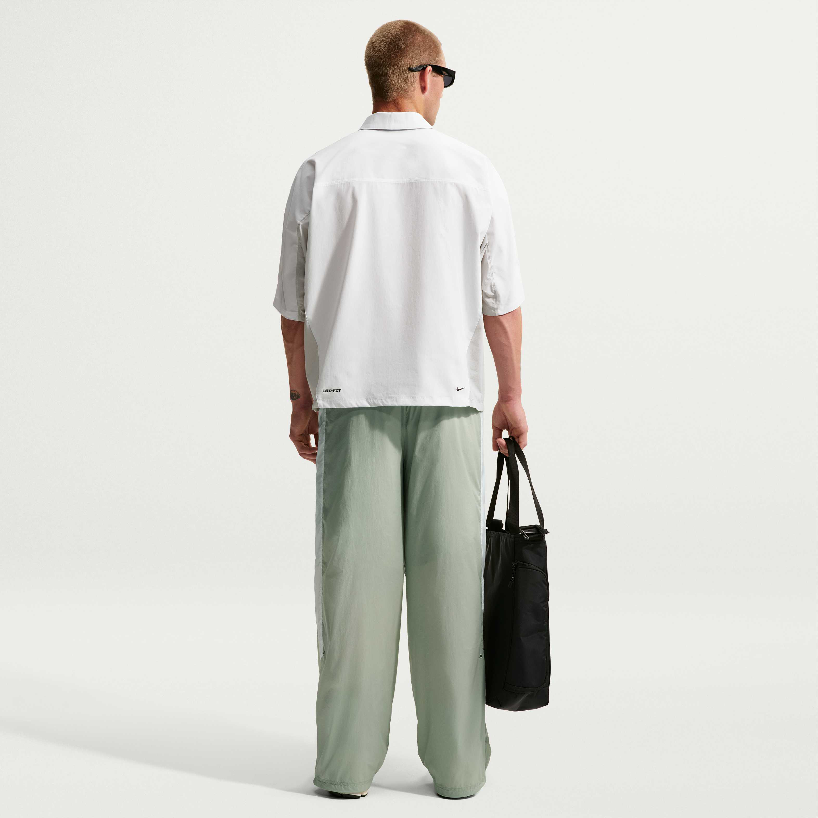 Nike Windrunner image number 4